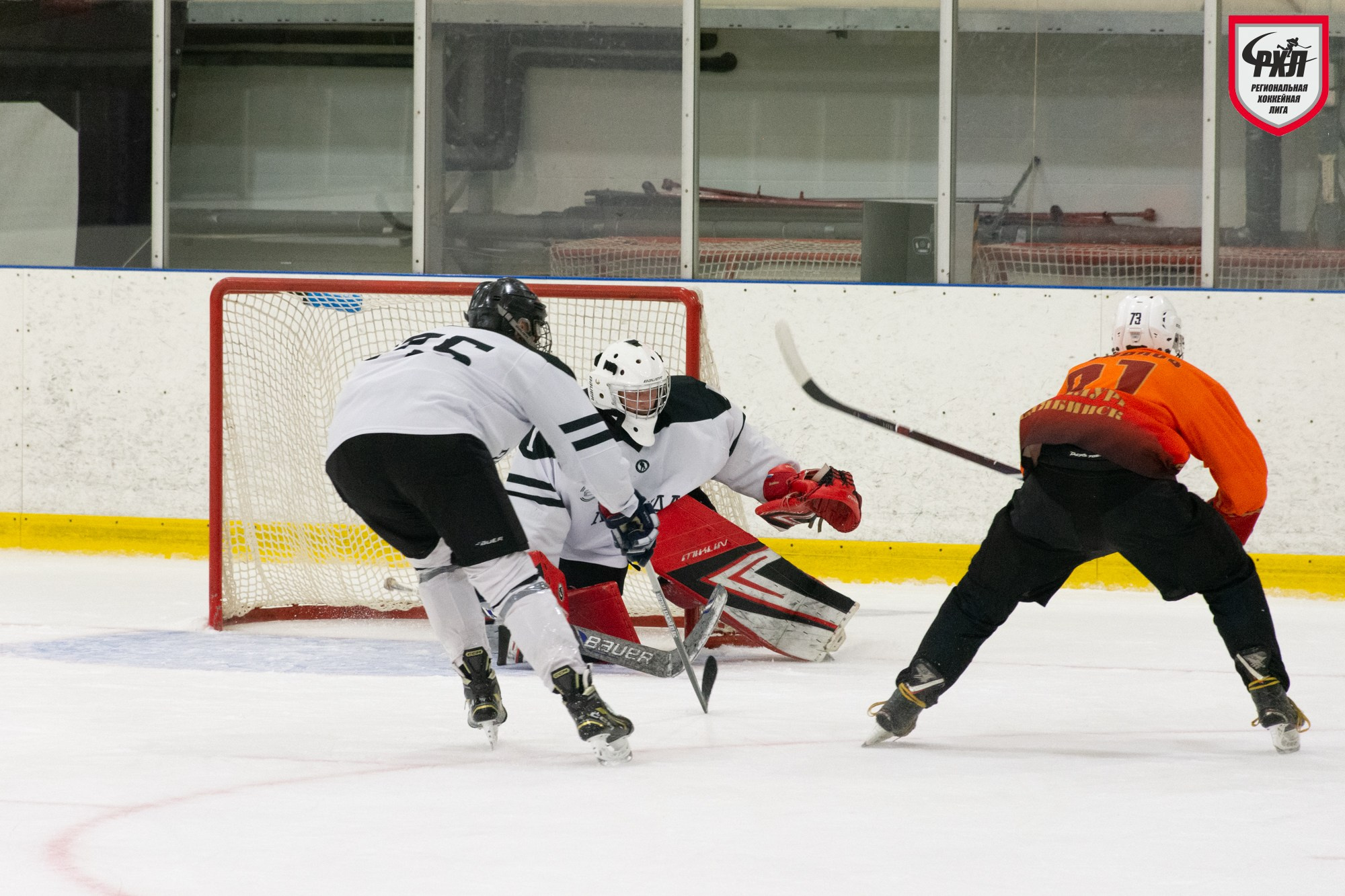 Хоккей. Фотограф Максим Буряк