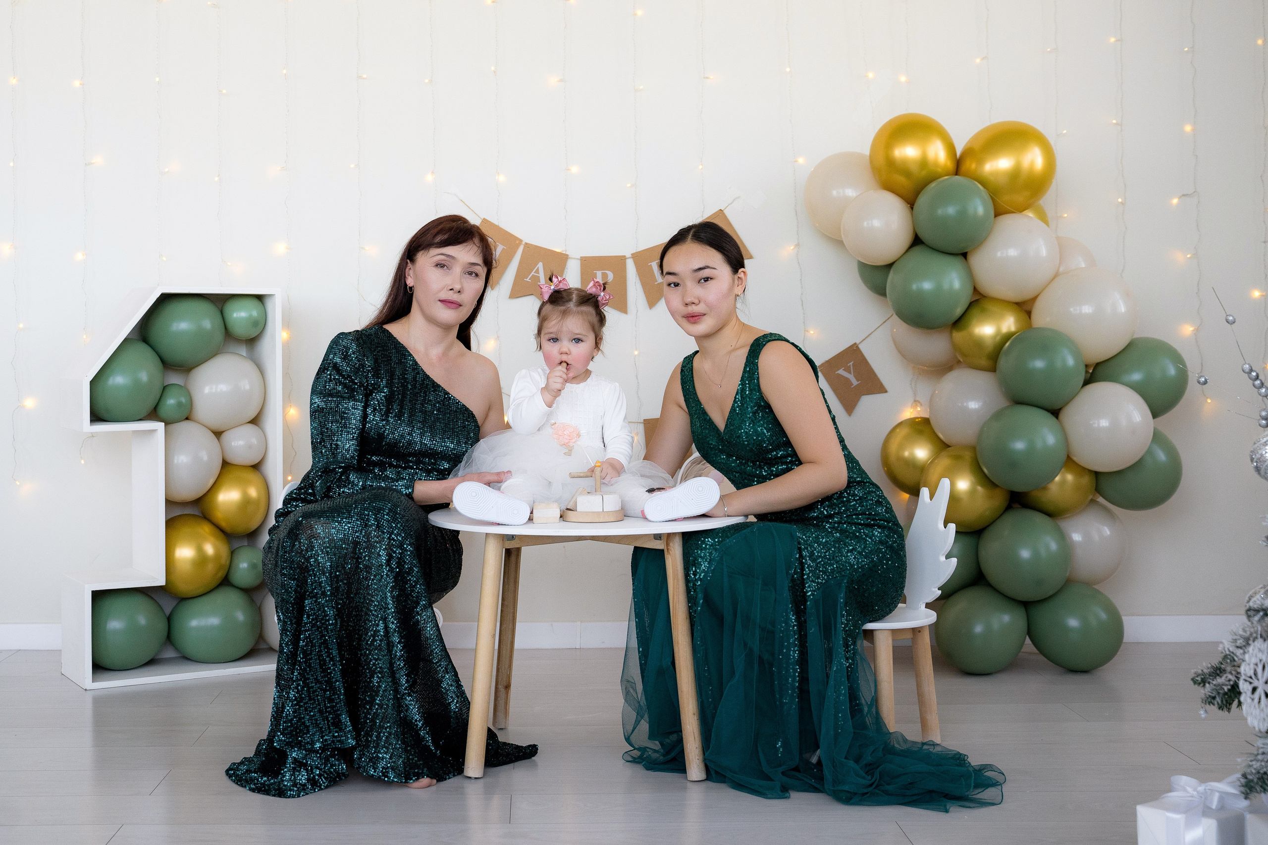 Платья Family look. Фотостудия Малина в городе Улан-Удэ. Фотограф Ирина Жарникова