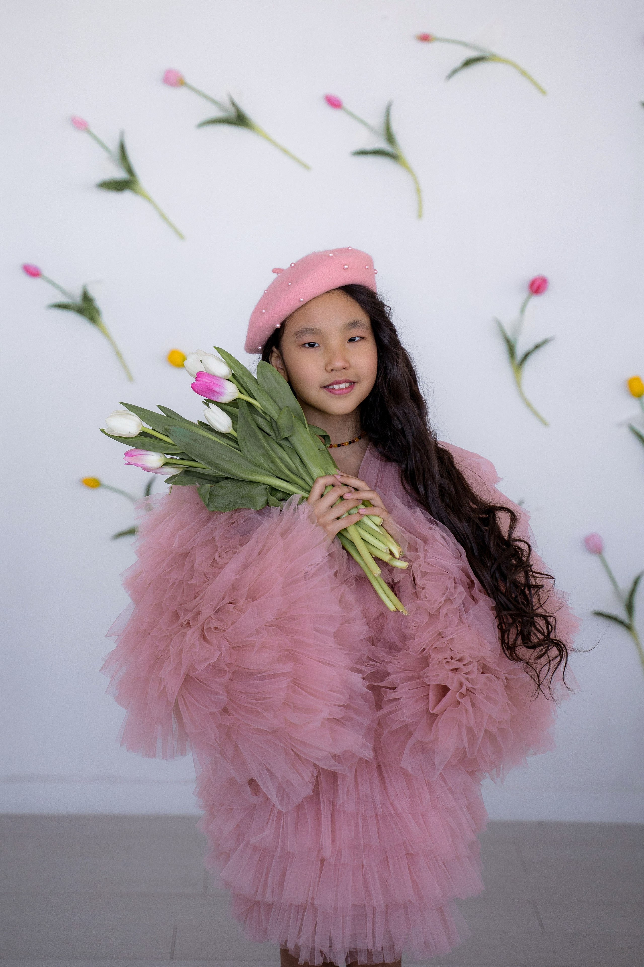 Тюльпановое настроение. Фотостудия Малина в городе Улан-Удэ. Фотограф Ирина Жарникова