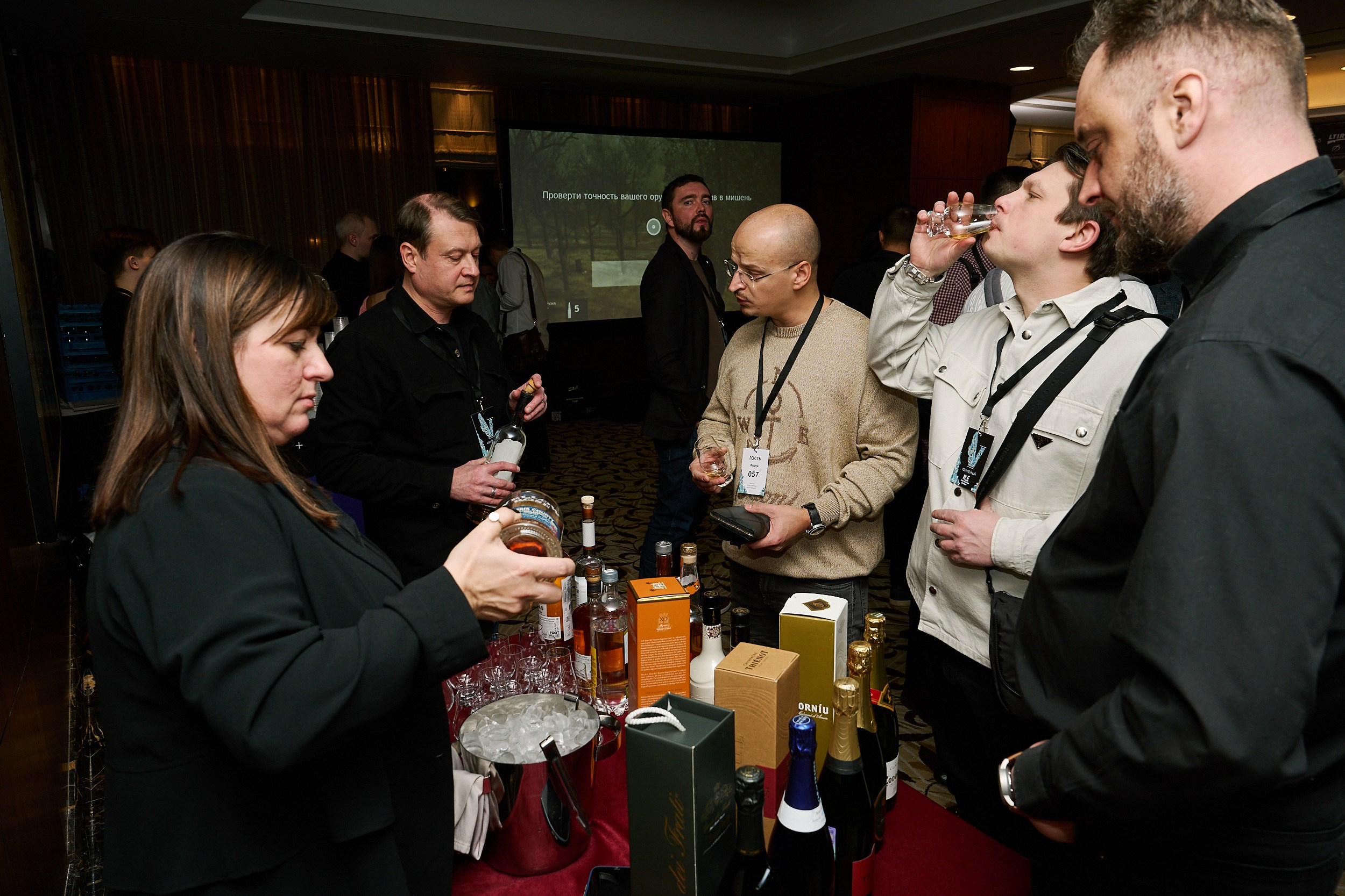 Репортажная фотосъемка участников выставки