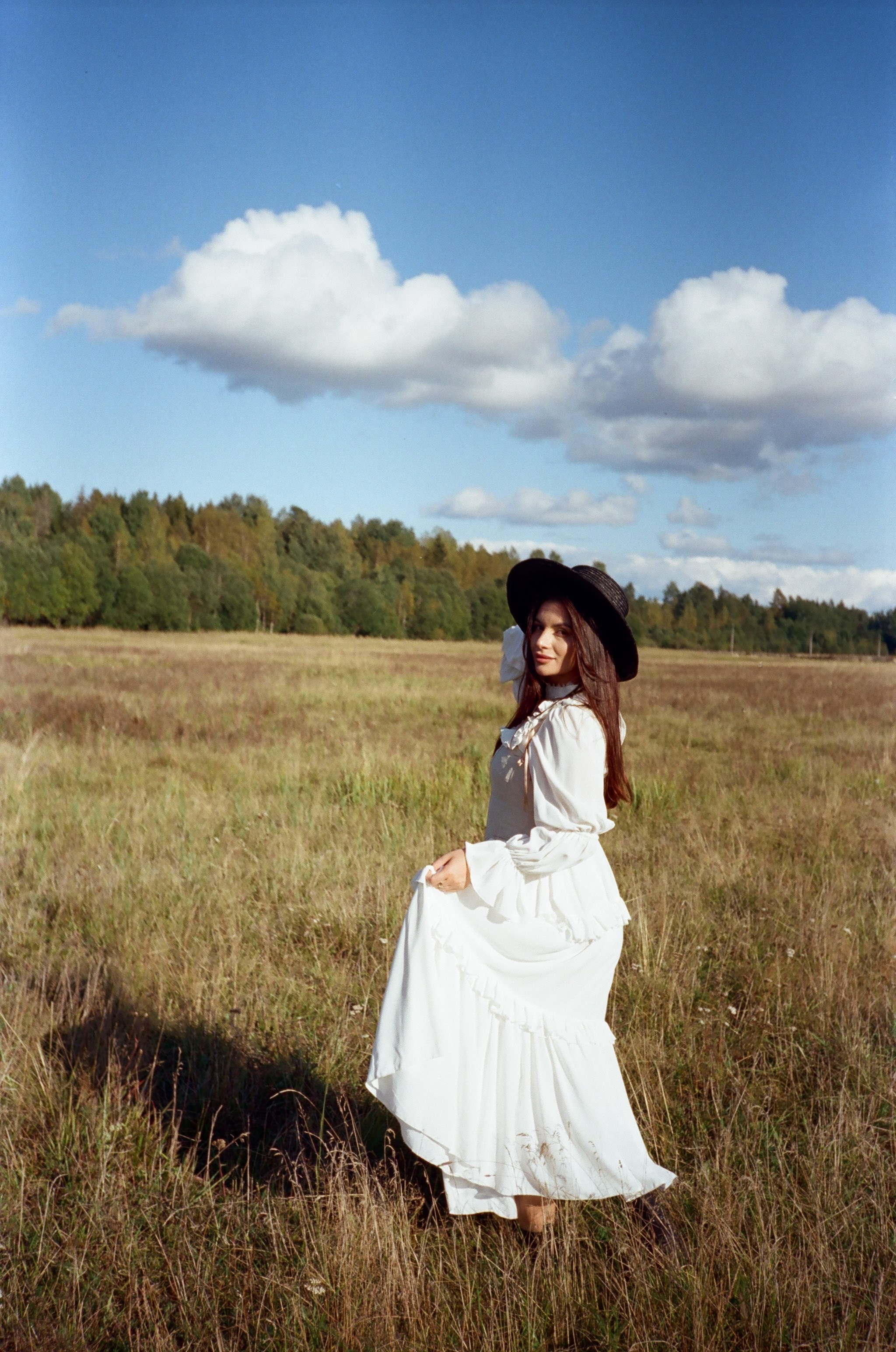 August film/2023. <3