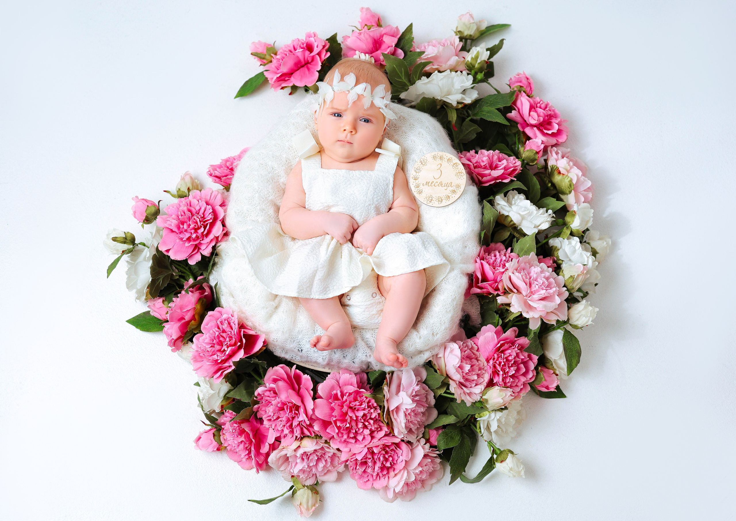 Малышки Антураж