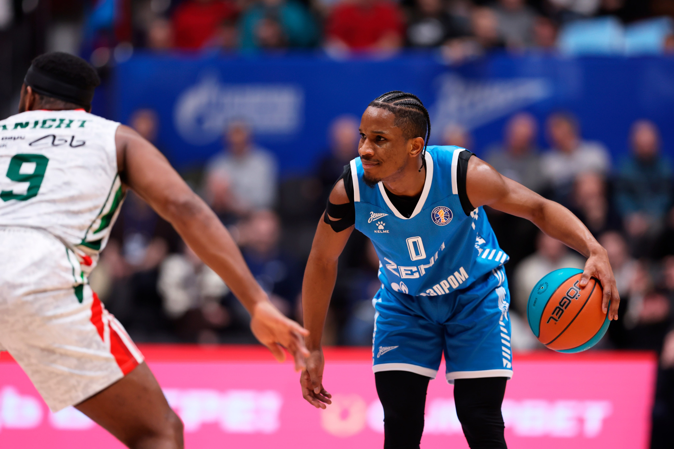 БК Зенит — БК Уникс 13.02.2025. Спортивный и репортажный фотограф Антон Тереханов