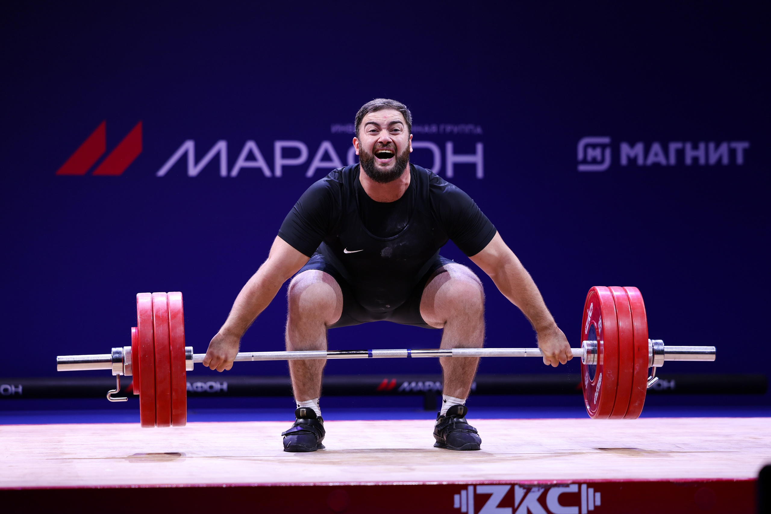 Чемпионат России по тяжелой атлетике 2025. Спортивный и репортажный фотограф Антон Тереханов