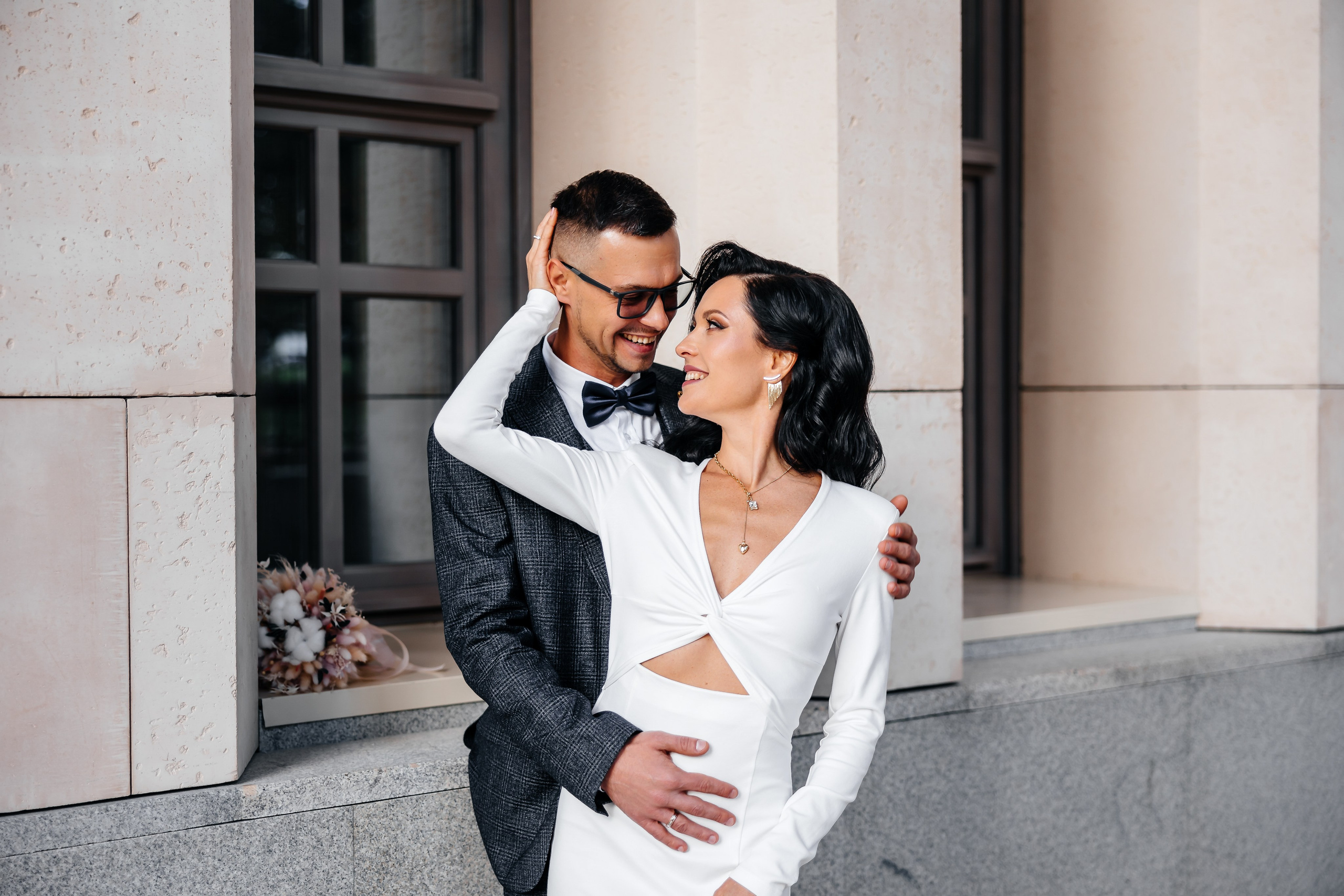 Анонс свадебной прогулки для Юлии и Артема. Свадебный фотограф в Крыму и Севастополе Ольга Баскакова