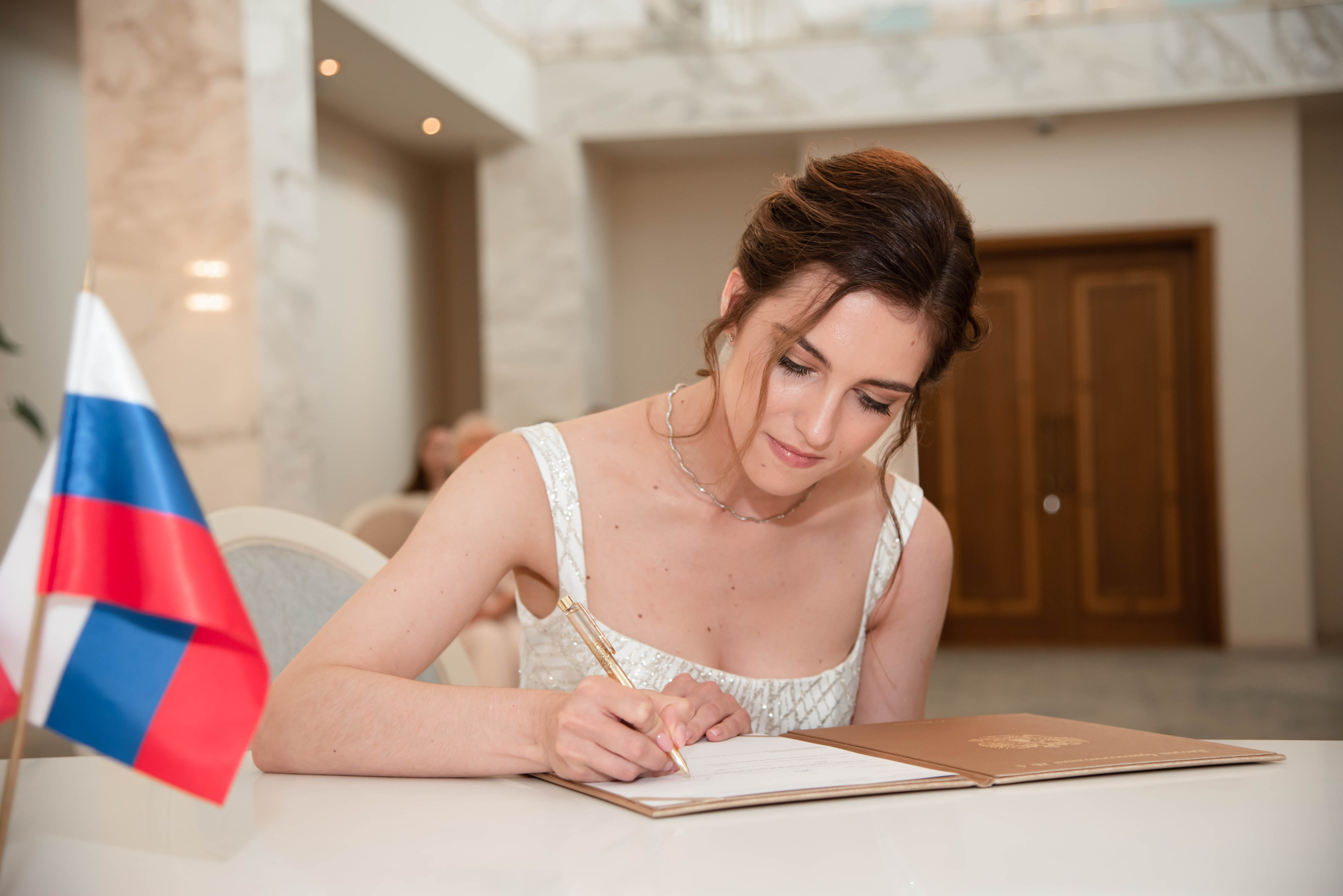 Свадебная фотосессия в Ботаническом саду. Свадебный фотограф Вера Климова