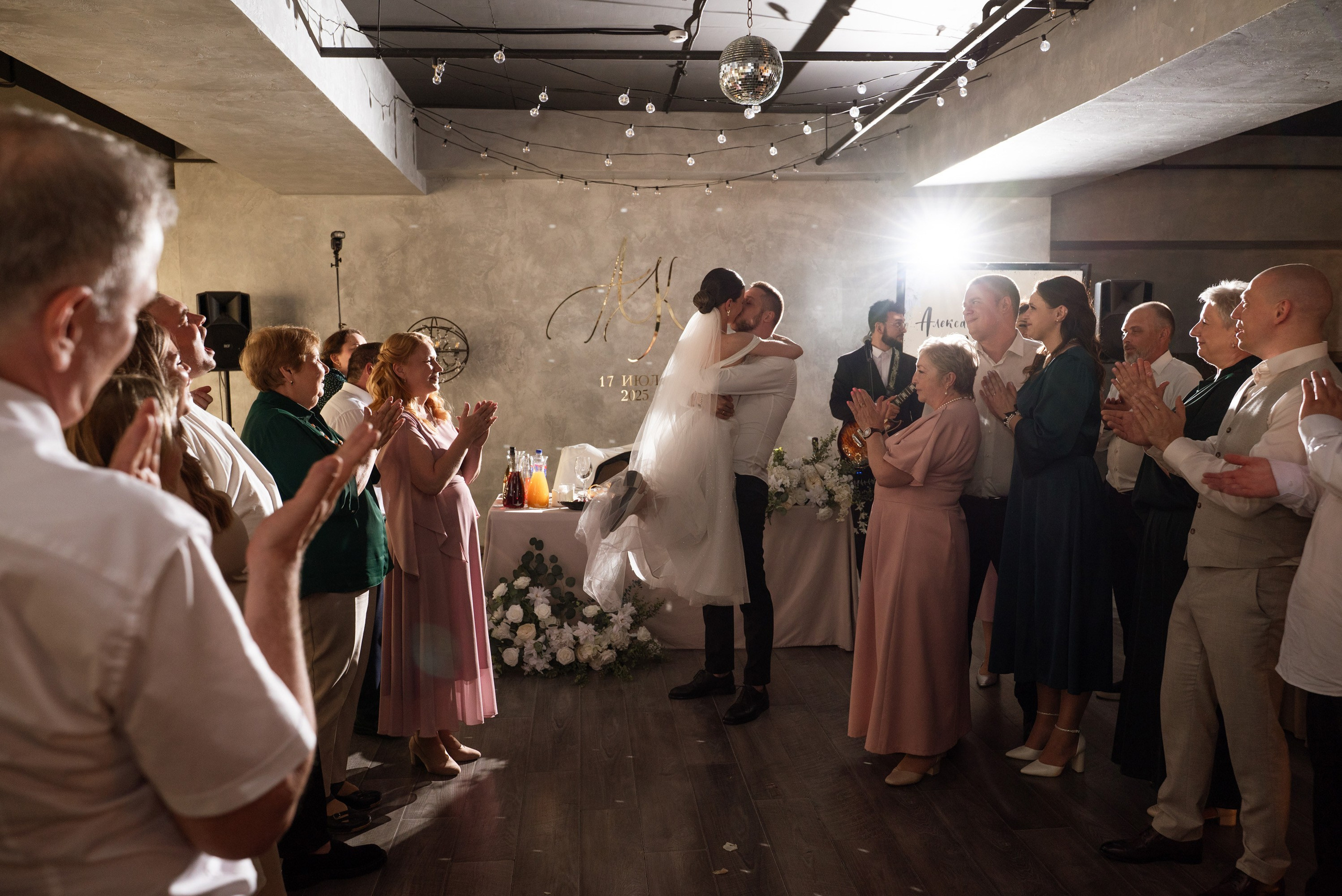 Александр и Ксения | 17.07.25. Свадебный фотограф в Санкт-Петербурге Владислава Тюльпина