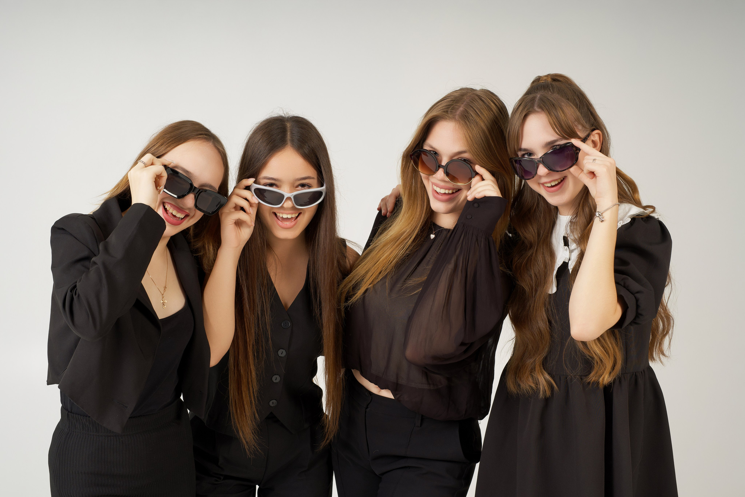 Выпускной альбом  Краснодар 9 Класс. Ваш выпускной альбом в Краснодаре