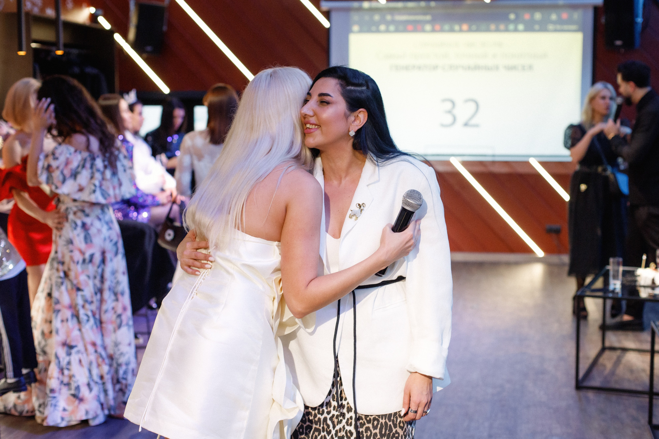 QUEEN KHV [12 ЛЕТ]. СВОИ. ФОТООТЧЕТЫ-СОБЫТИЯ-МЕСТА