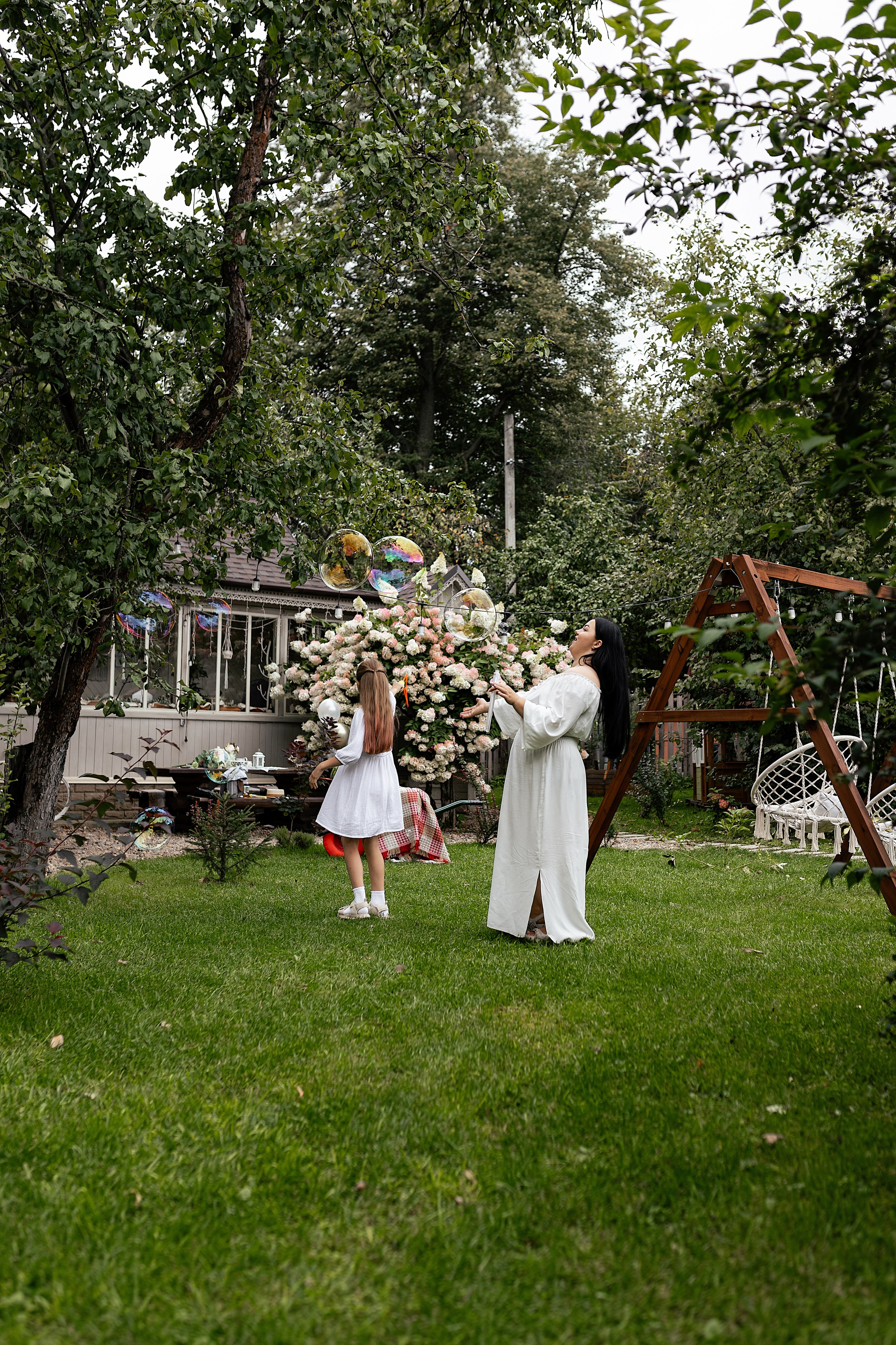 Семейная фотосессия на фотодаче в Купавне. Фотограф в Железнодорожном и Балашихе