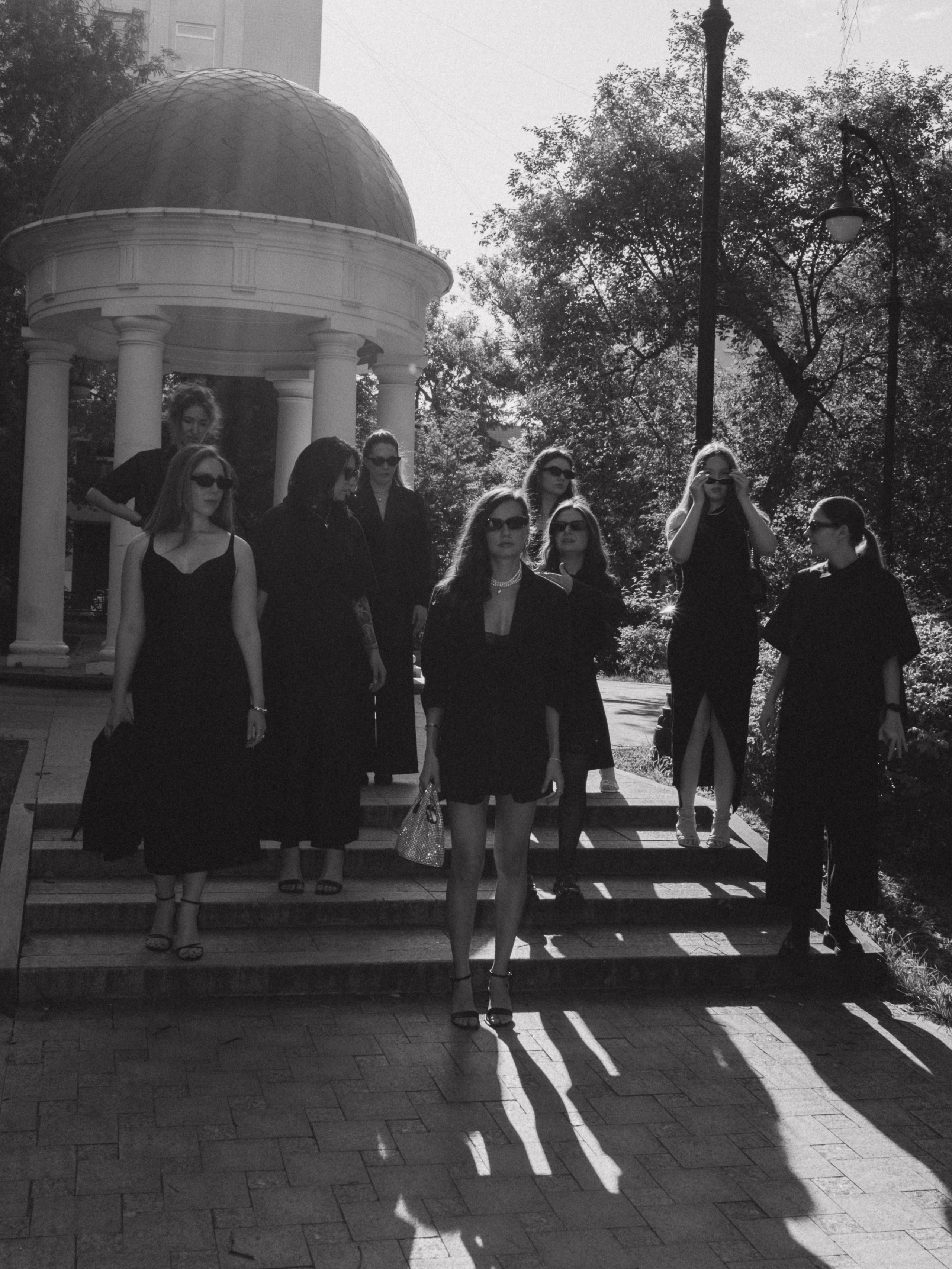 Девичник в чёрном. Фотограф в Екатеринбурге Яна Круташова