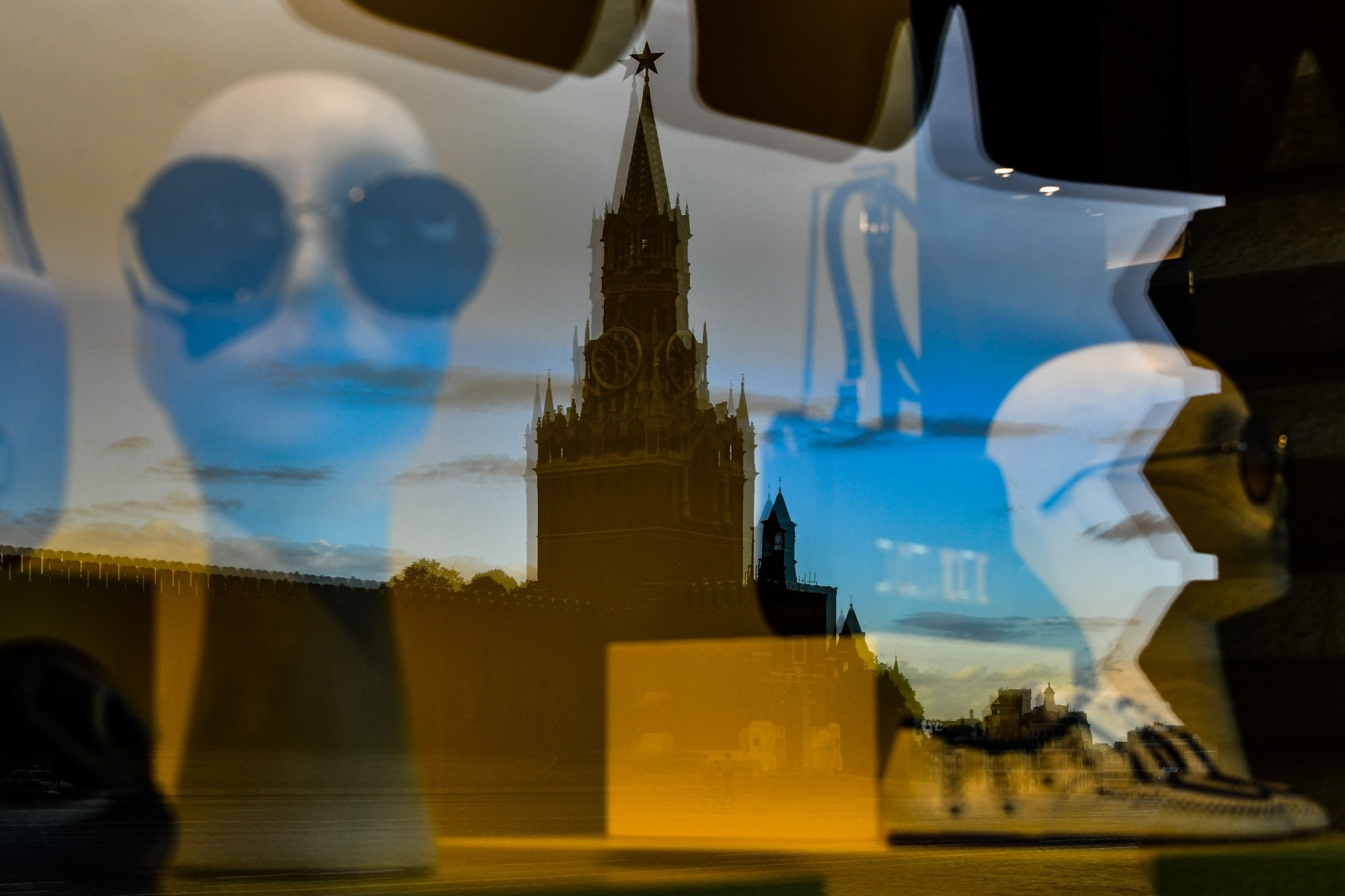 Репортаж. Антон Великжанин — фотокорреспондент