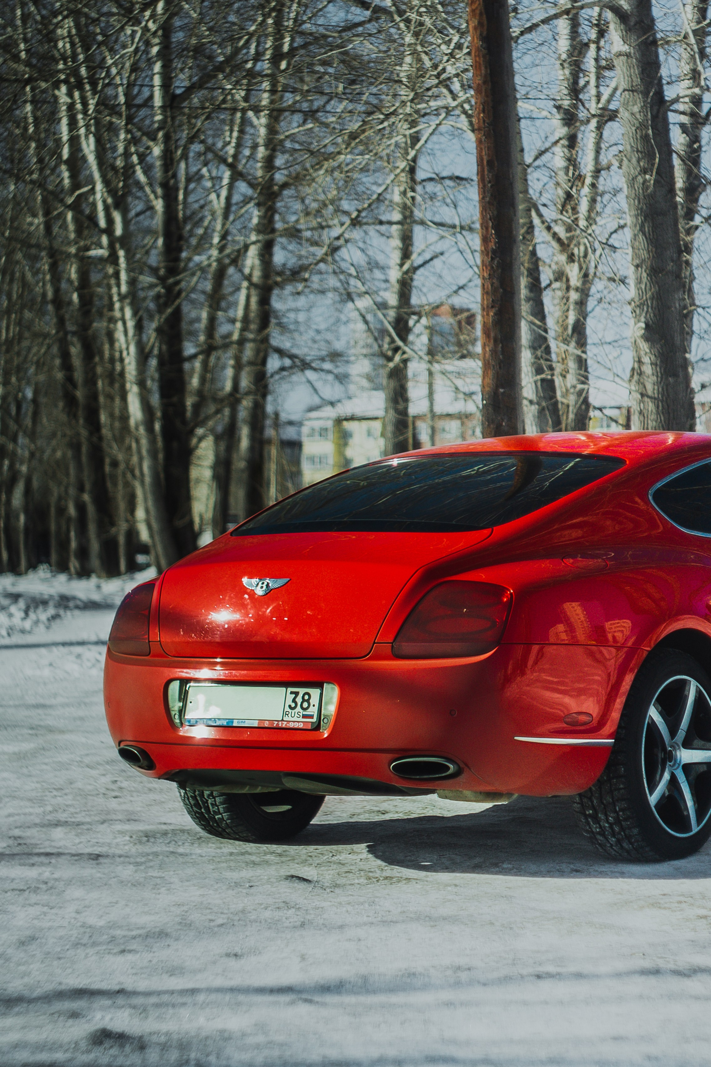 Bentley Continental GT. Фотограф, видеограф и пилот дрона на Байкале