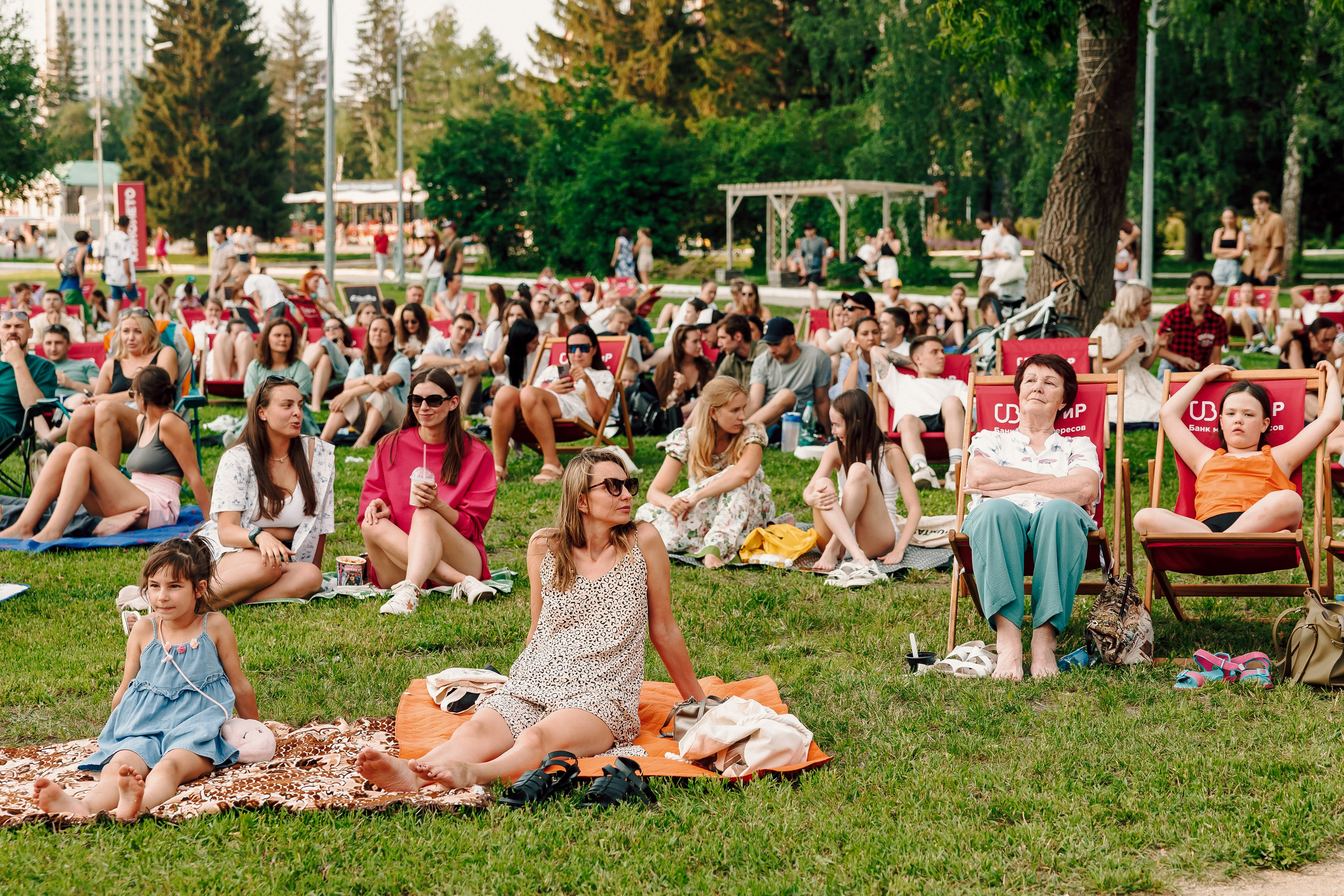 Массовые мероприятия на открытом воздухе. Лёшка Варзегов — фотограф