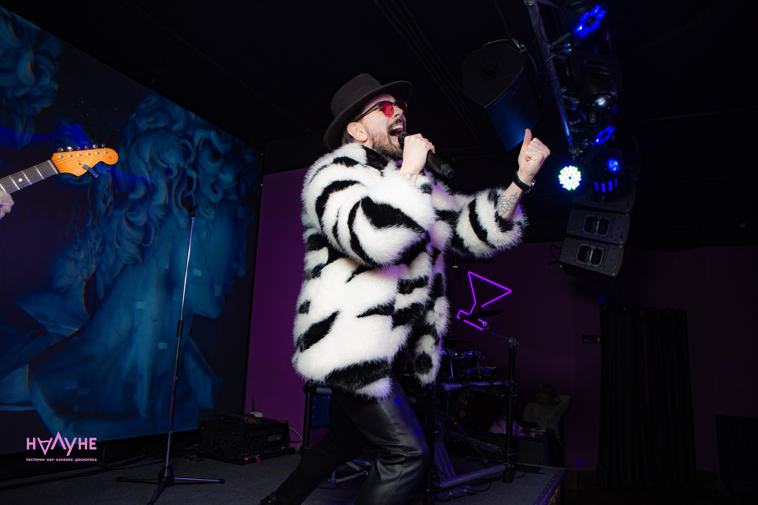 БАРЫ/КЛУБЫ. ДИНИСЛАМ ГАЛЕЕВ | ФОТОГРАФ | МОСКВА