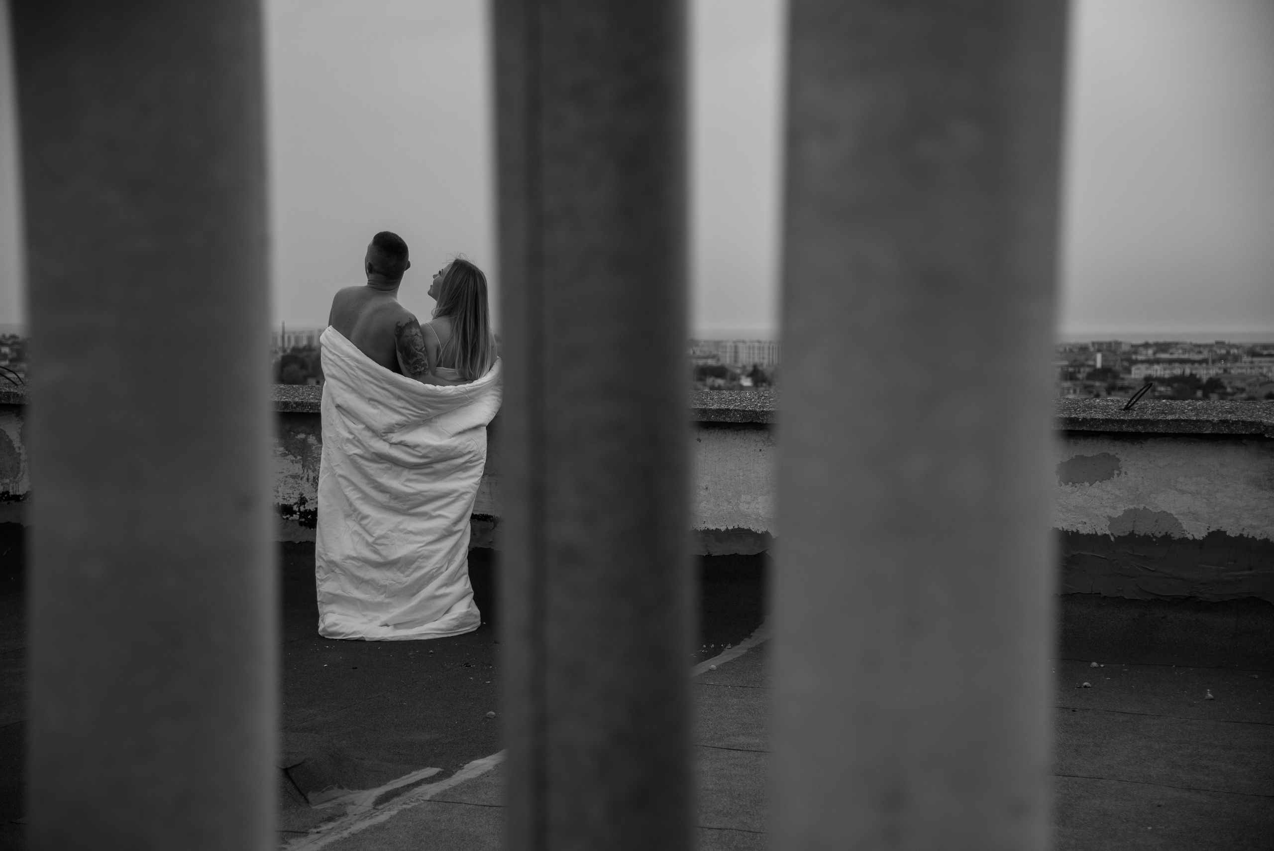 На крыше в одеялах. Свадебный фотограф Анна Хочева