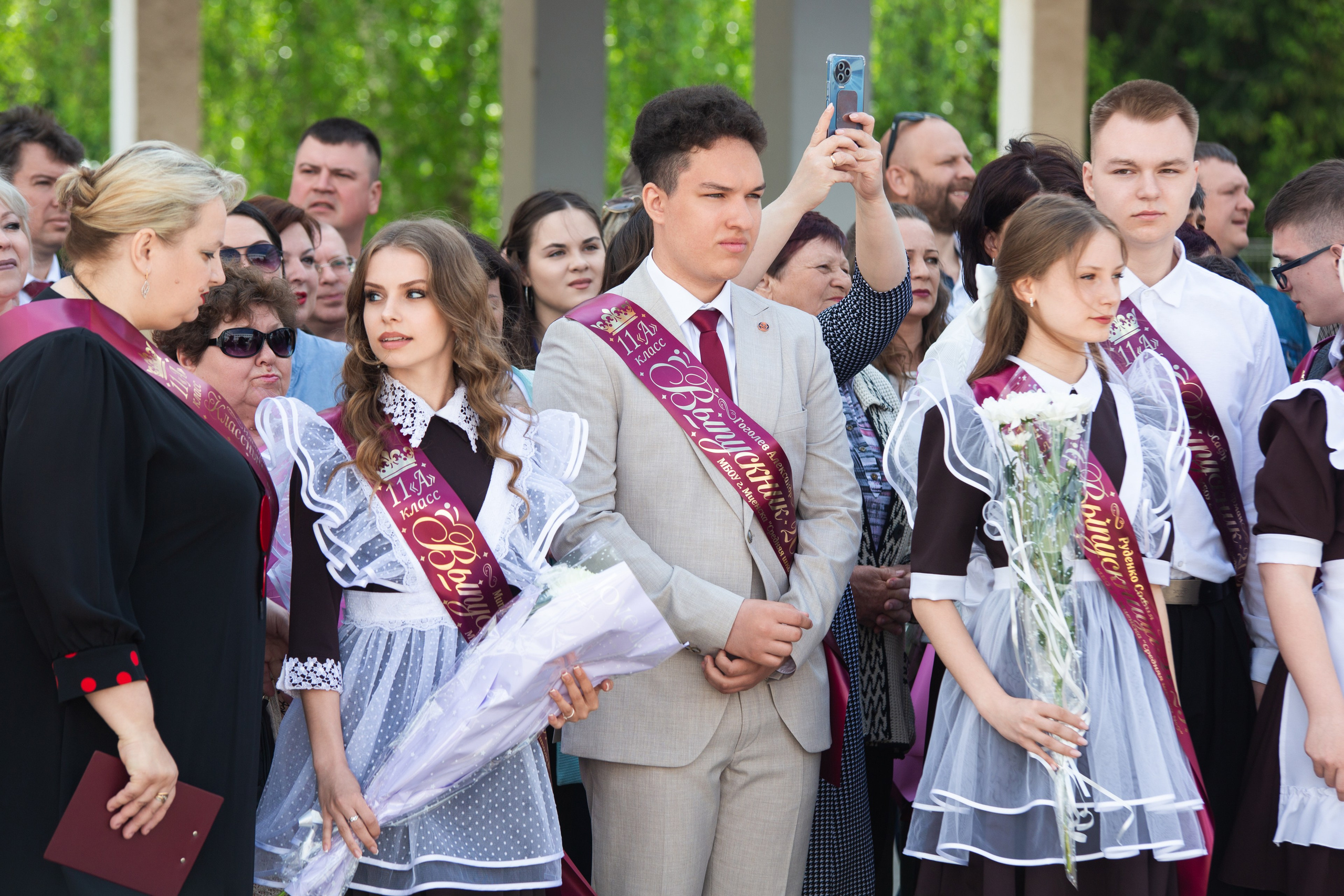 ПОСЛЕДНИЙ ЗВОНОК 2025 9 ШКОЛА. ТВОЙ АЛЬБОМ / ТВОИ ПРАВИЛА