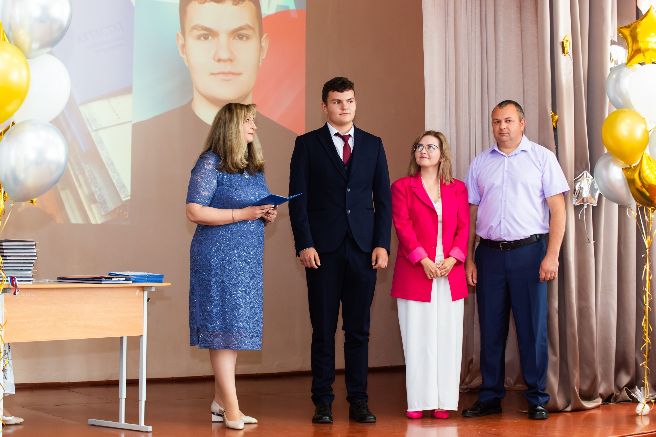 ВРУЧЕНИЕ ДИПЛОМОВ 2025. ТВОЙ АЛЬБОМ / ТВОИ ПРАВИЛА