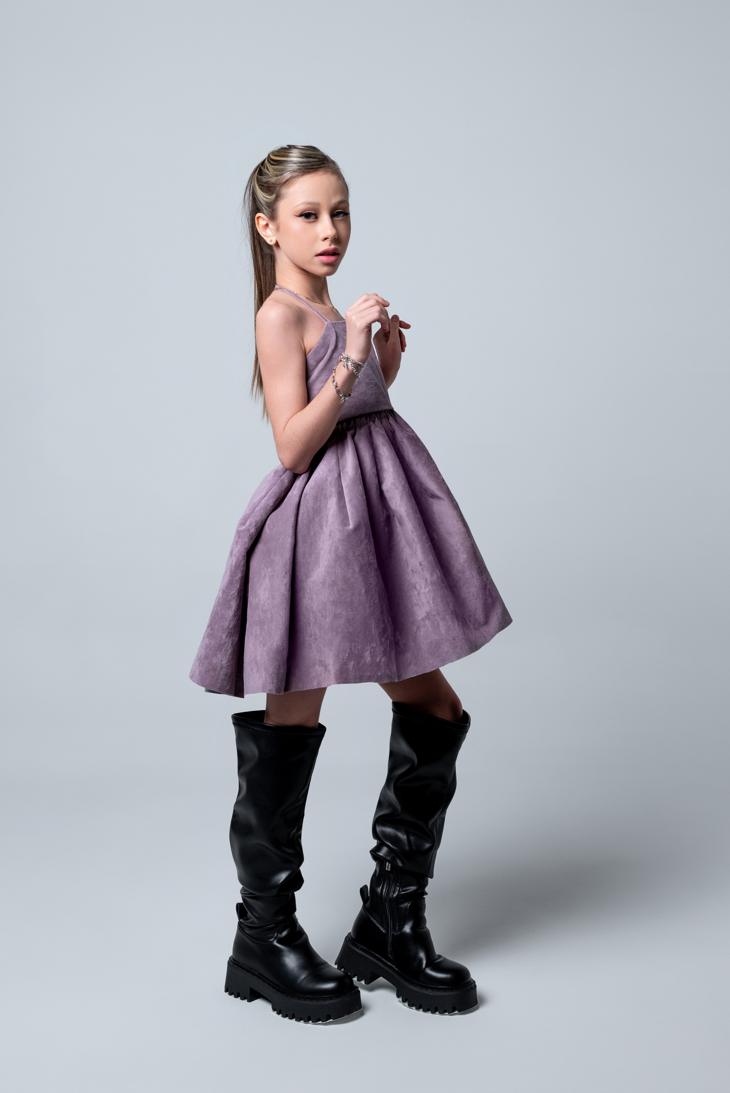 Adel. Фотограф Москва Виктория Вишневская актерское / модельное портфолио