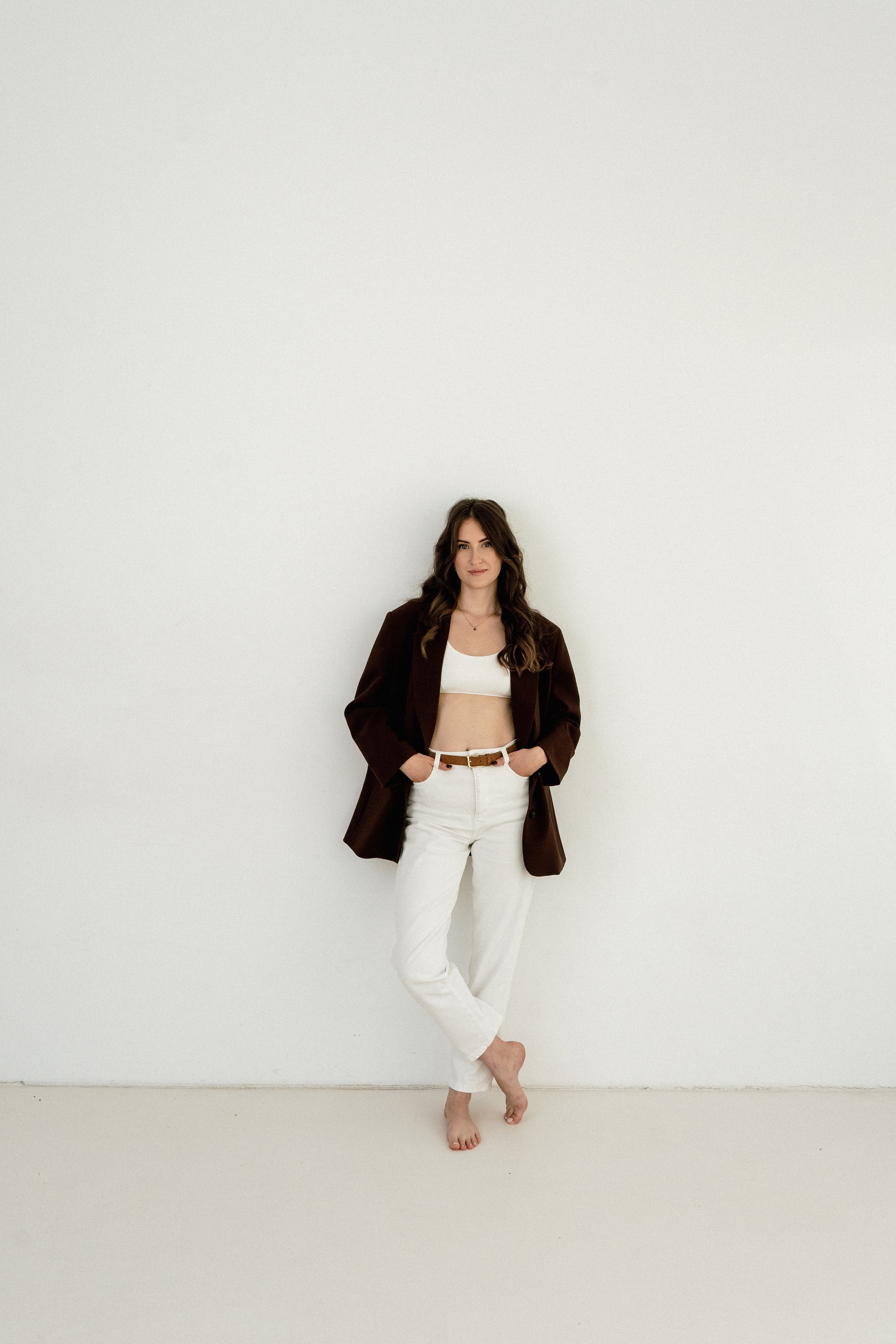 Настя (студийная фотосессия в сентябре). Ваш семейный фотограф в Минске — Вика Трегубова