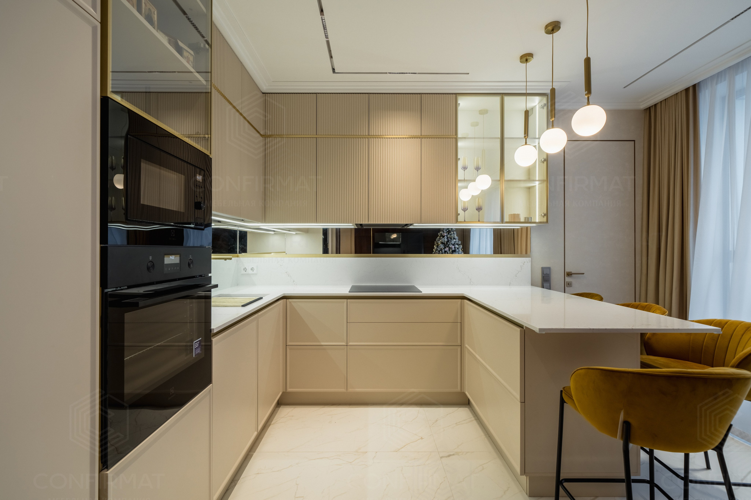 Кухне в цвете «крем Сабайон». Мебель на заказ