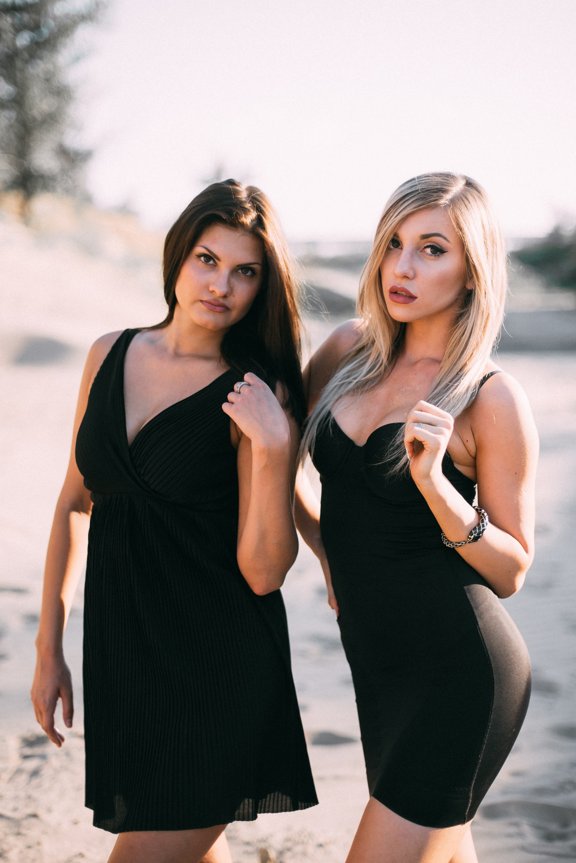 Саша и Вика. Главная