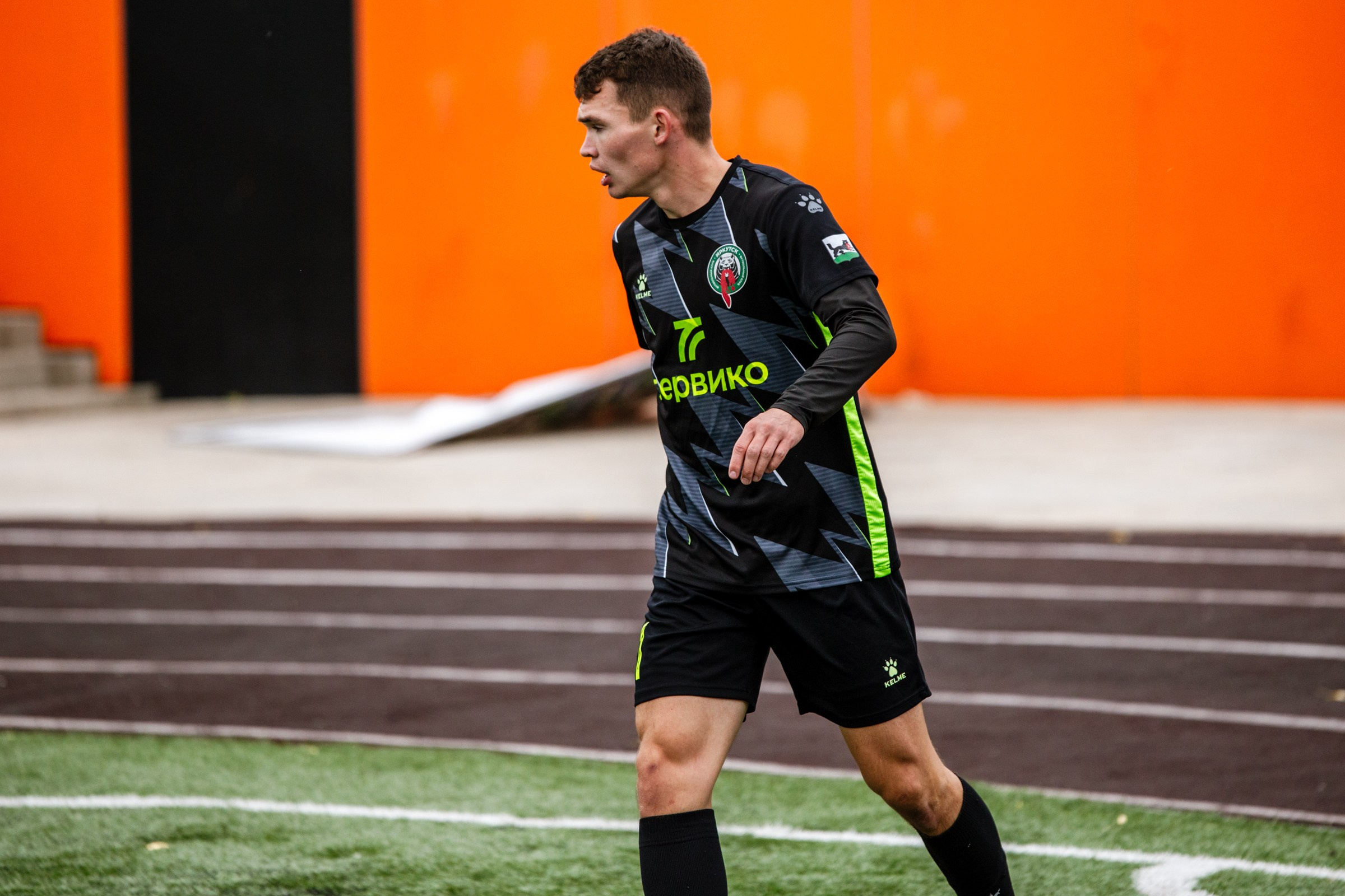 Первенство России по футболу LEON-Вторая лига Б | ФК Иркутск — Космос (Долгопрудный) | 14.09.25. Фотограф в Иркутске Евгения Айвазова