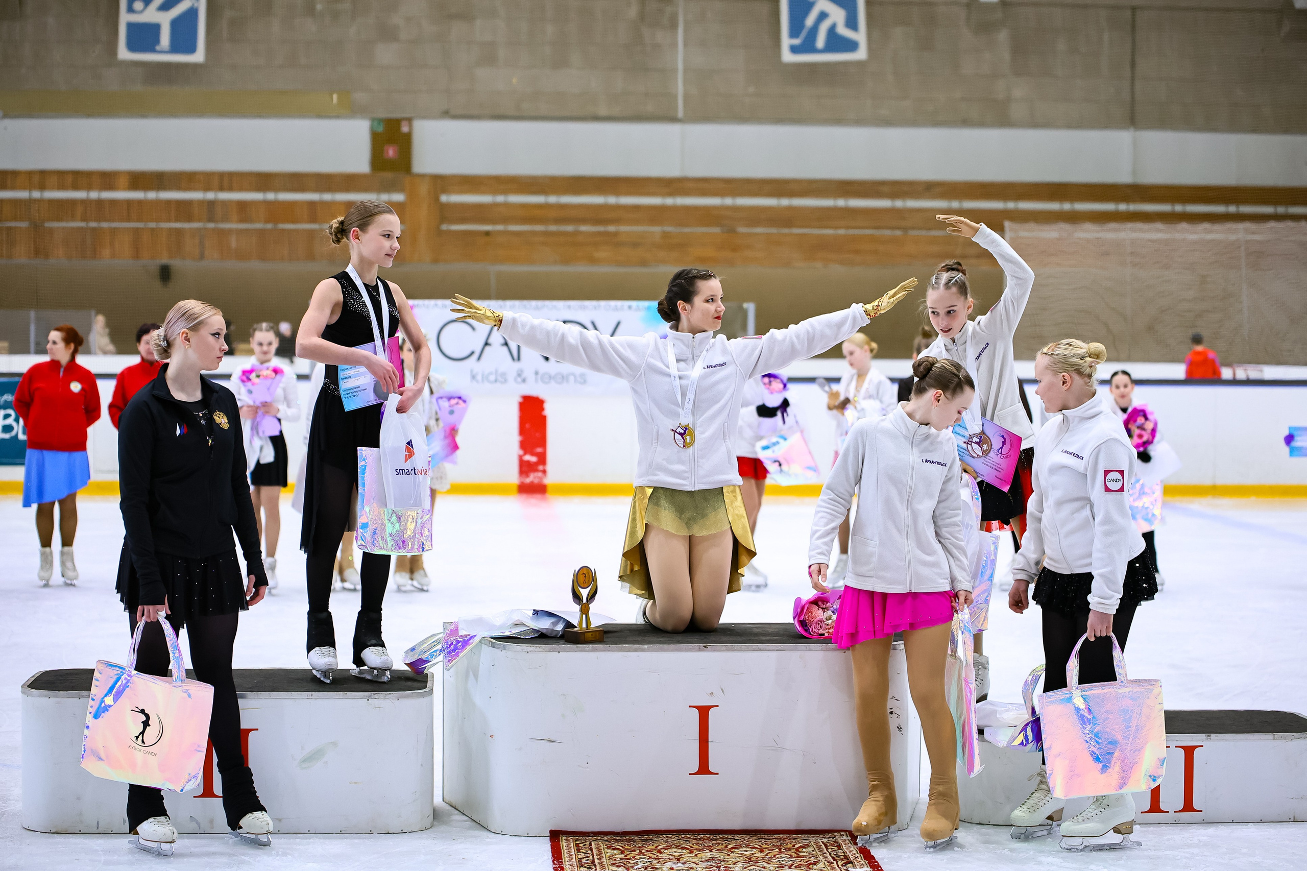 КУБОК CANDY 2025 В АРХАНГЕЛЬСКЕ НАГРАЖДЕНИЕ. ФК Фотограф в Санкт-Петербурге Наталья Понарина