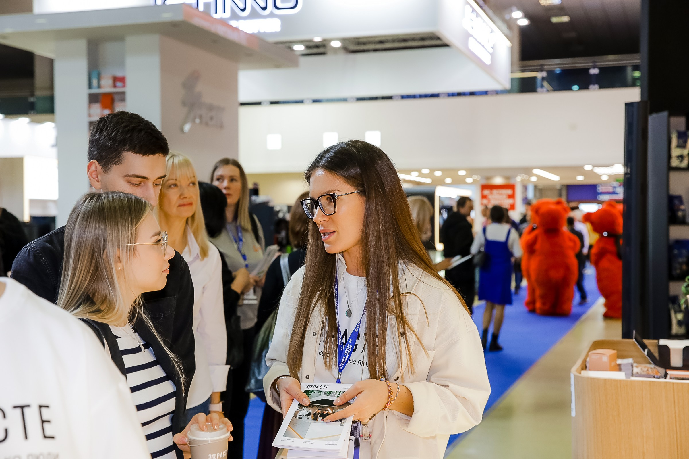 VERSOUS. ЭКСПОЦЕНТР. ЗДРАСТЕ. Фотограф в Москве Ольга Колесникова