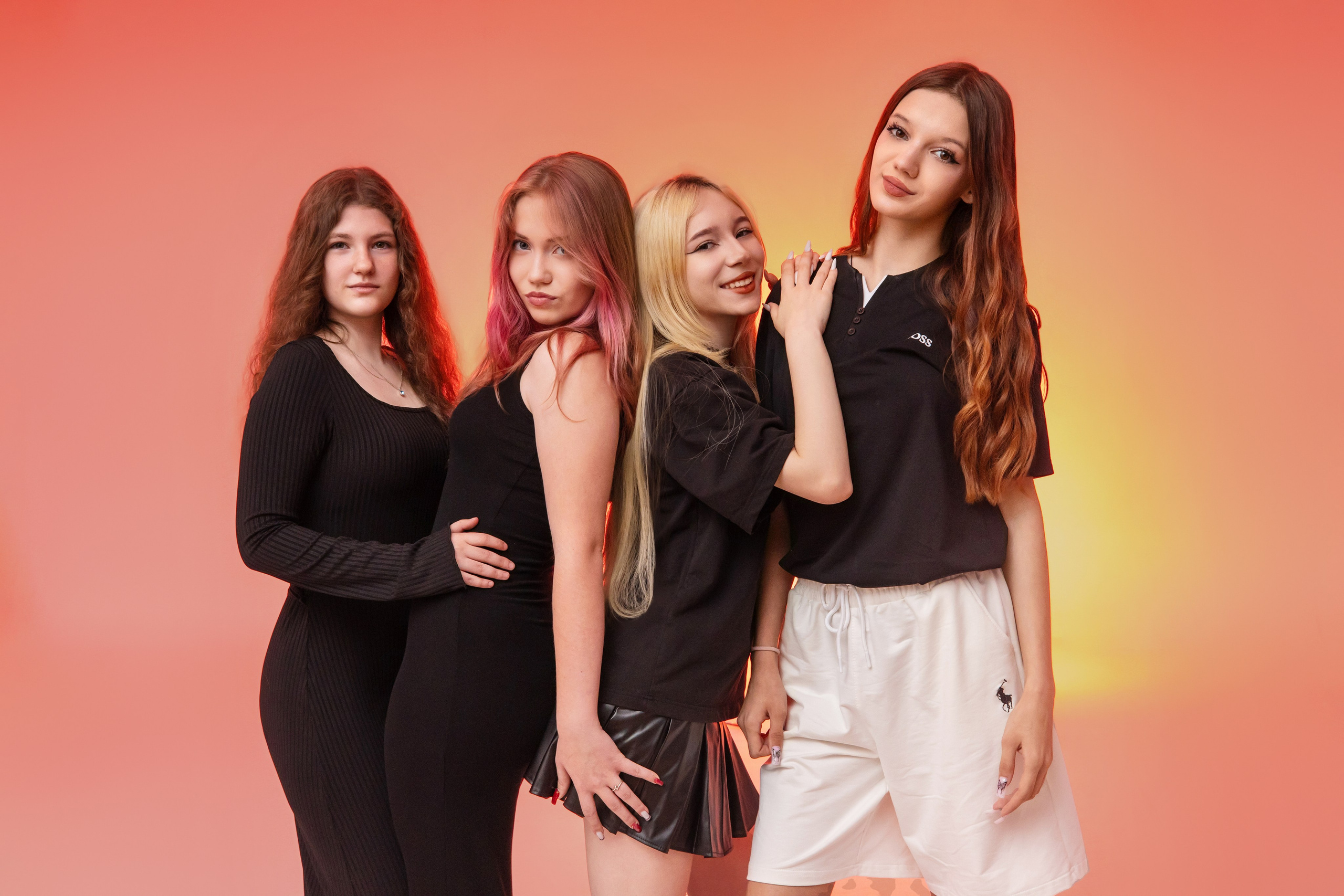 Локация для коллективных кадров № 1. Выпускные альбомы клевербук Воронеж