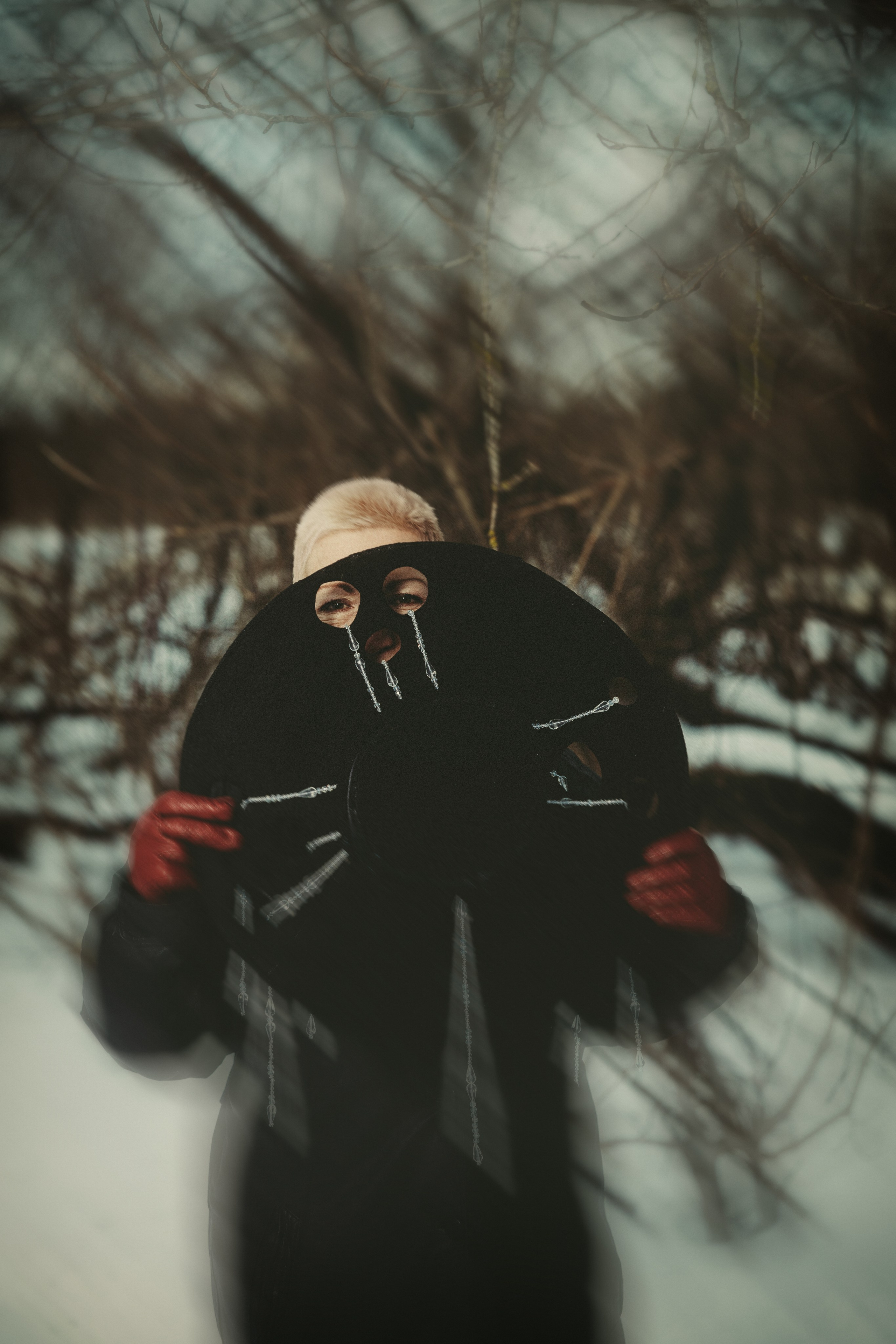 Когда стихают все голоса, слышно только одно: зов пути, по которому она идёт. Портретный и свадебный фотограф Москва Лучин Сергей