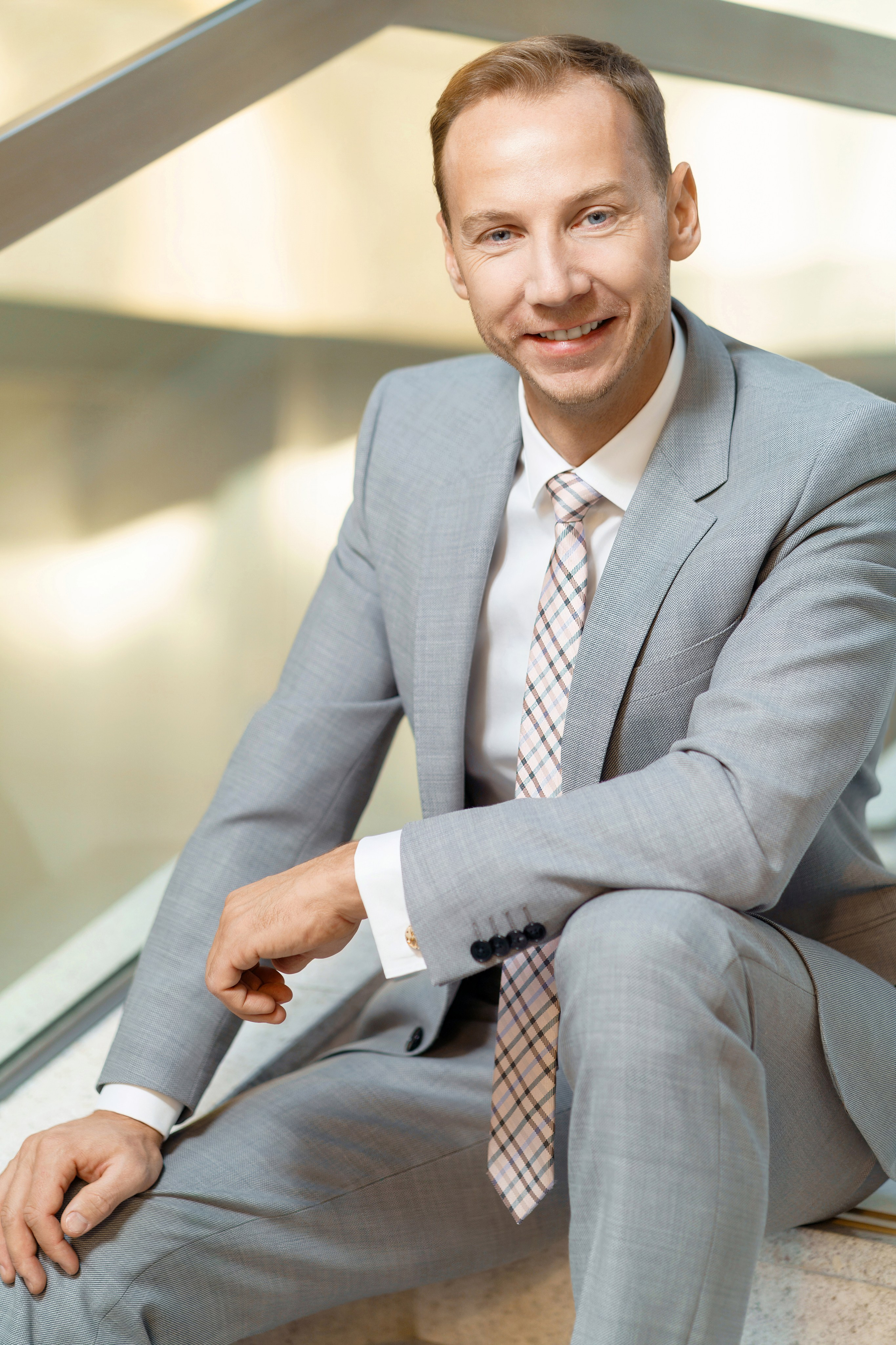 ИМИДЖЕВЫЕ ПОРТРЕТЫ РУКОВОДИТЕЛЯ. Фотограф Макс Меш