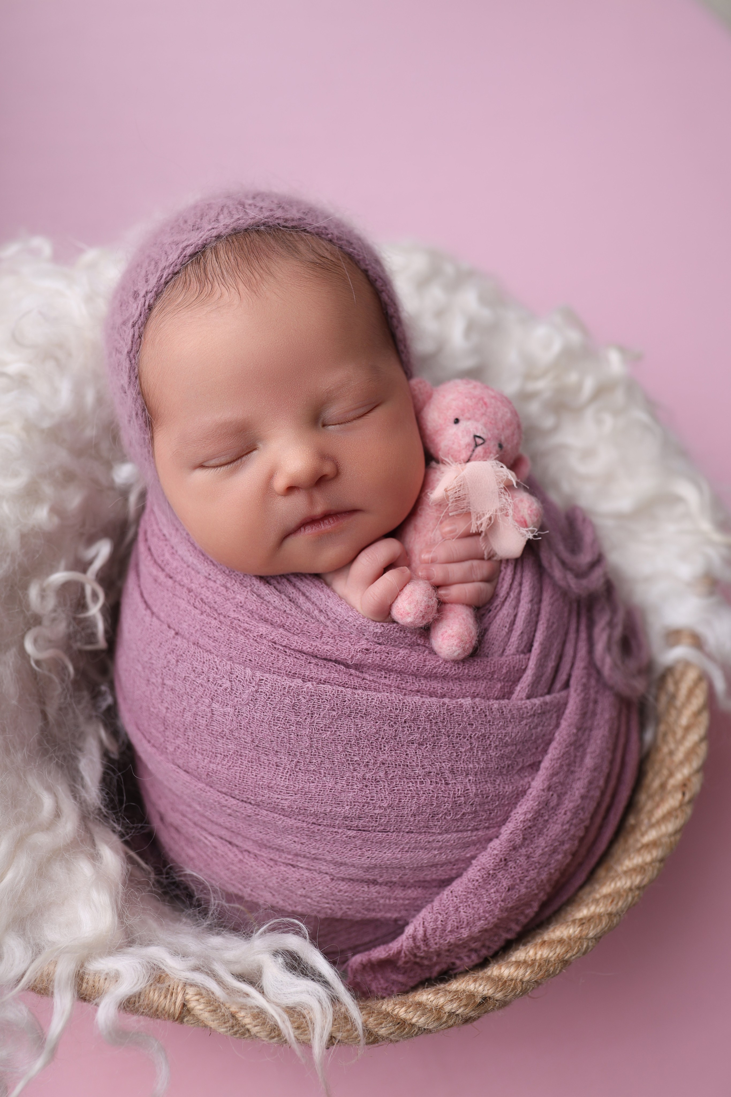 Newborn девочки. Фотограф новорожденных Модяева Ирина