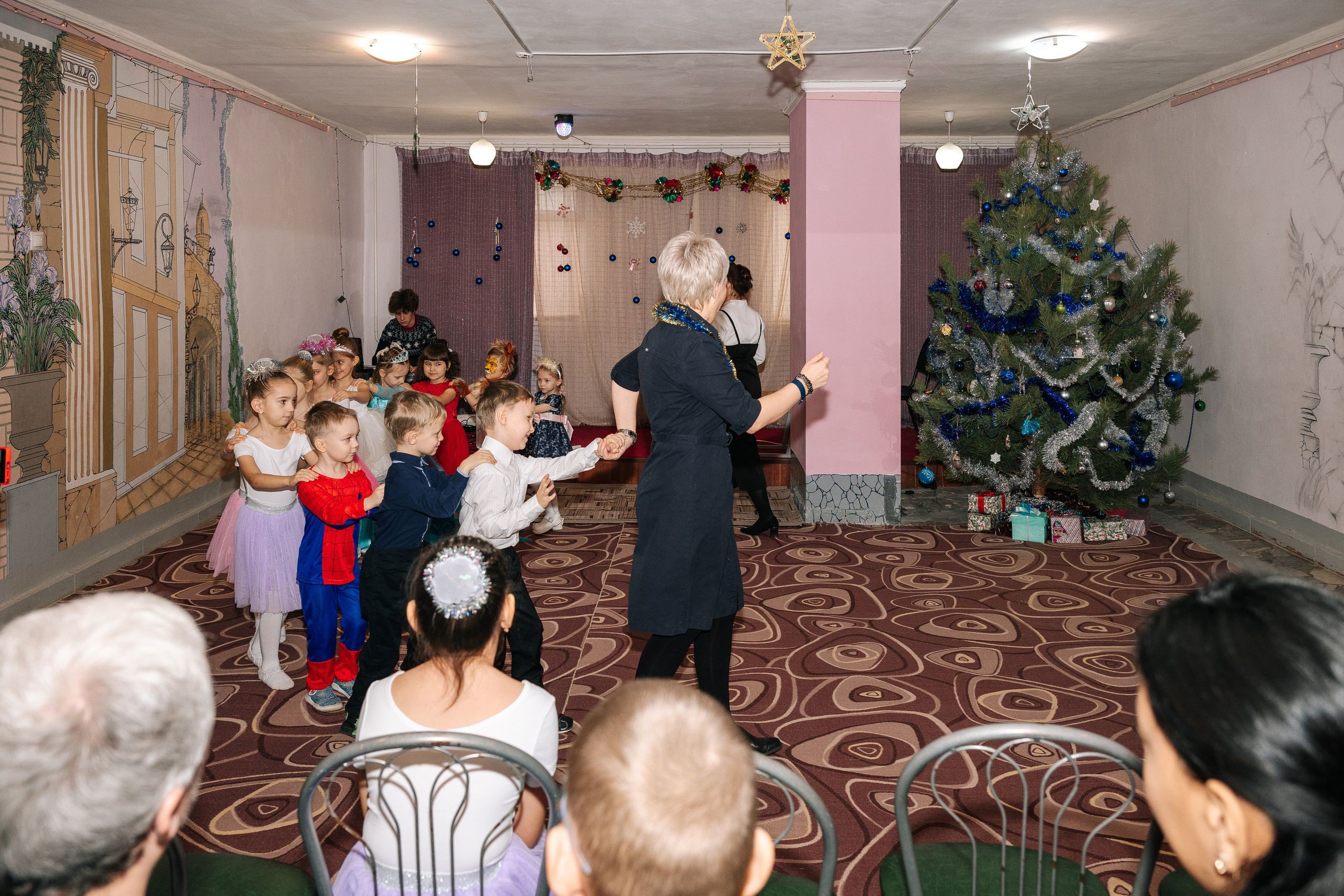 Новогодняя ёлка 2026. Семейный клуб «Открытый город»