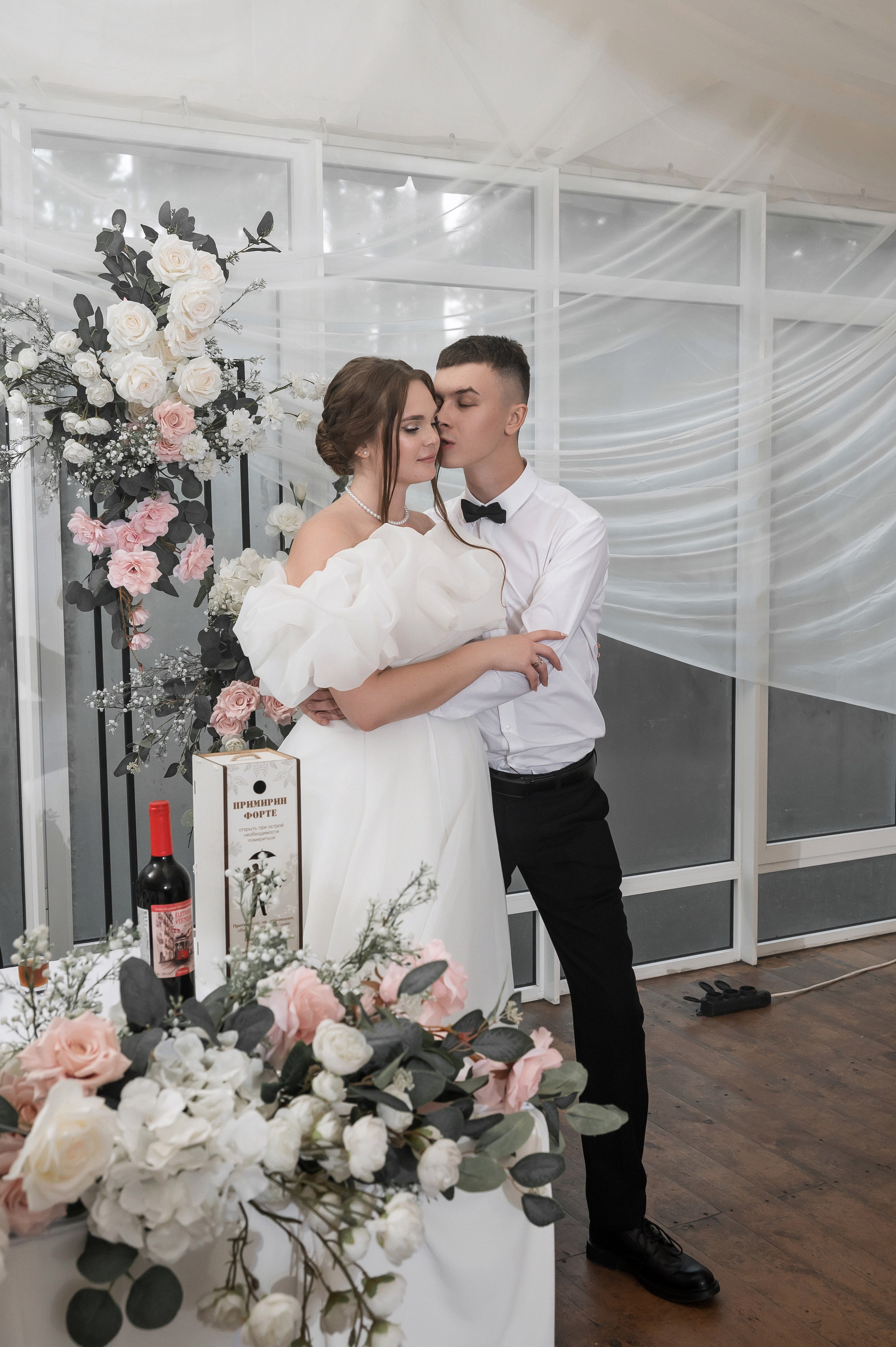 Михаил и Софья 08.08.25. Свадебный фотограф в Новосибирске. Александра Верхушина