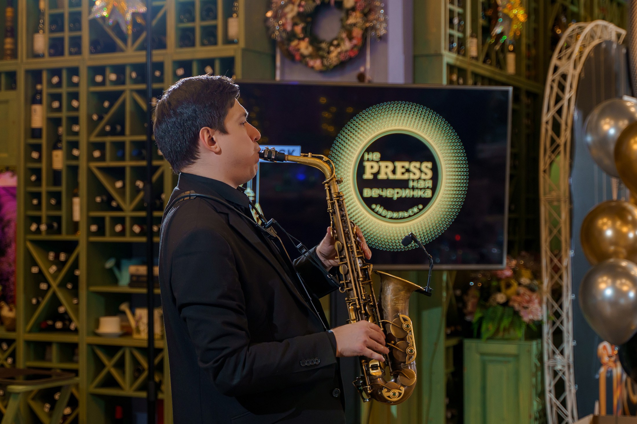 Корпоративы. Череваненко Сергей и Элина — свадебный фотограф видеограф