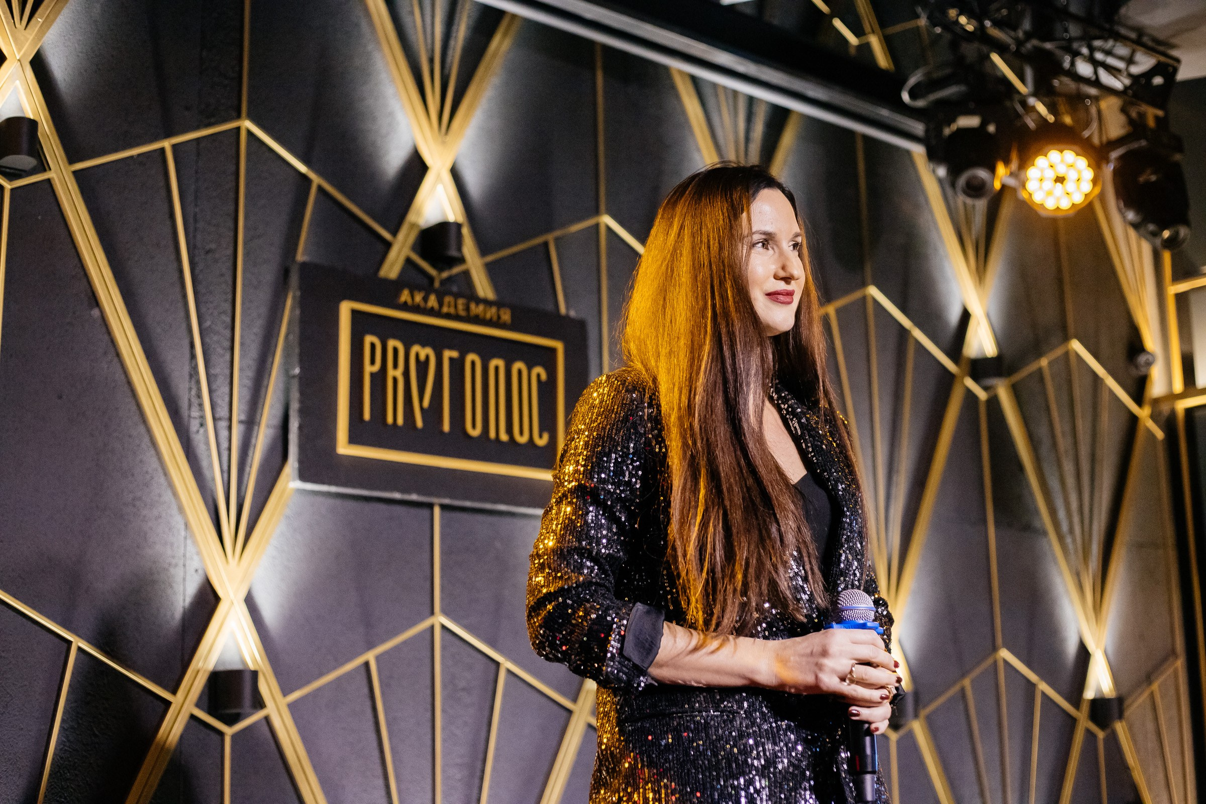 КАРАОКЕ БАР P'YANO. Репортажный и портретный фотограф в Екатеринбурге Гизатуллин Марат