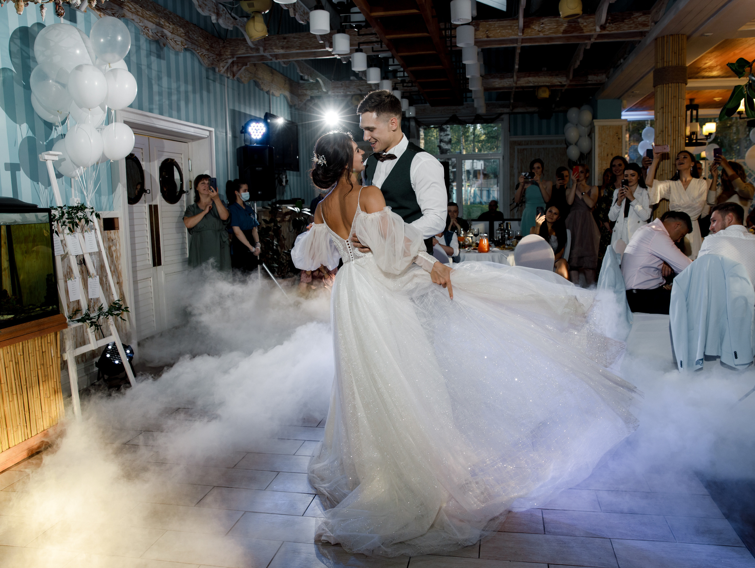 Anton & Polina — Saint-Petersburg (Russia). Richard and Irene - Destination wedding photographer