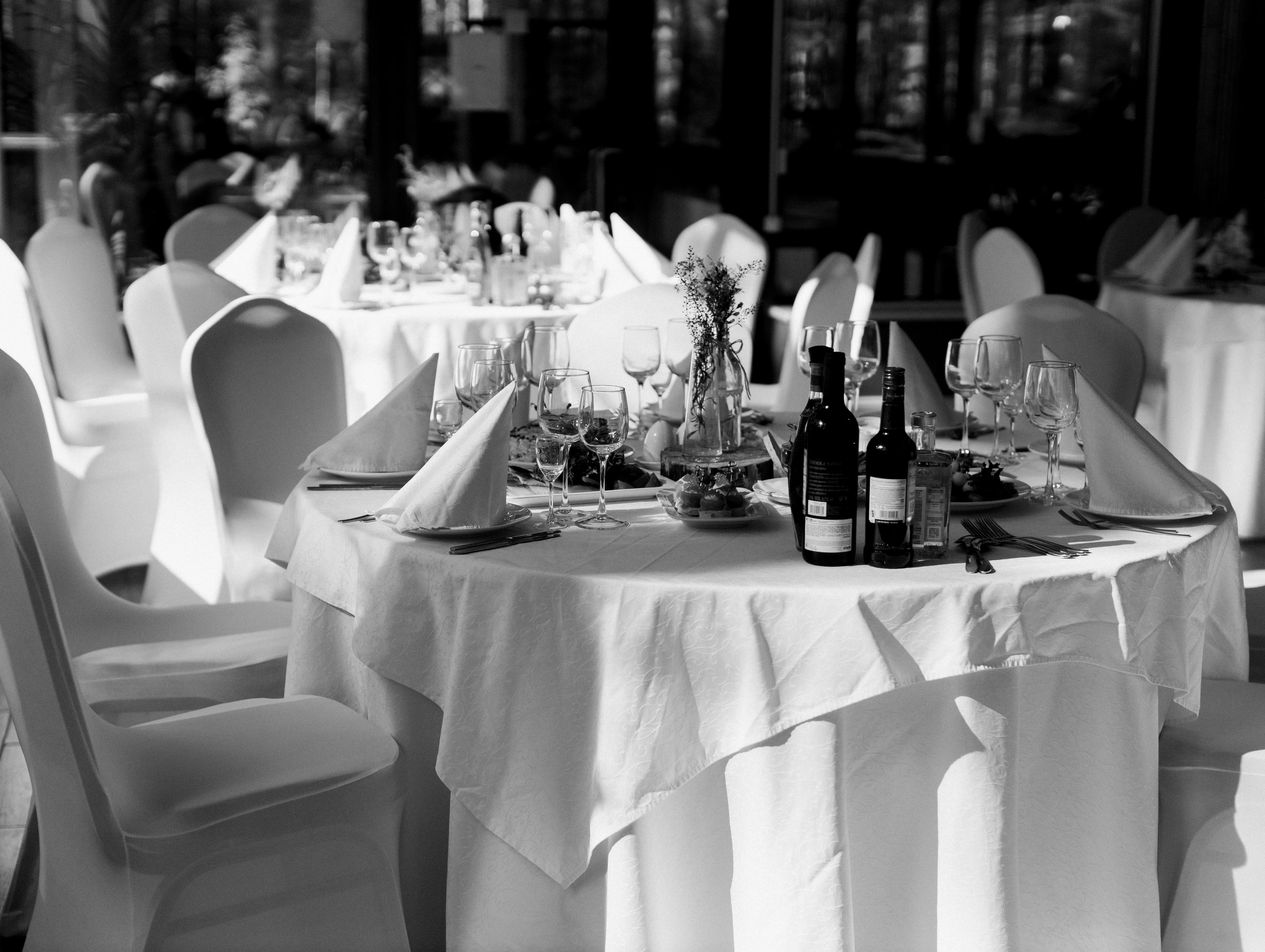 Anton & Polina — Saint-Petersburg (Russia). Richard and Irene - Destination wedding photographer