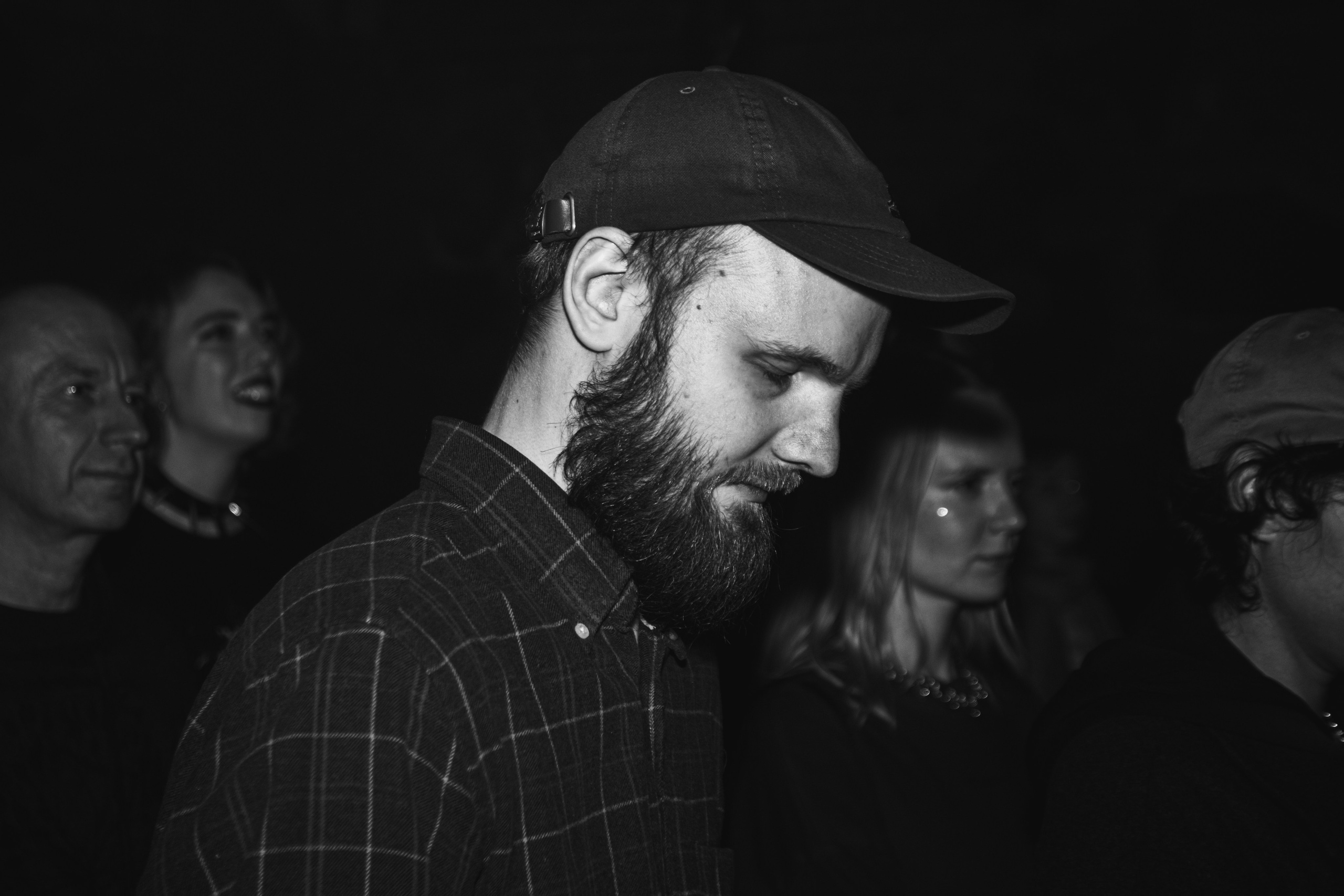 Laugar & Шумы Штормовых Широт & Пожары На Дальнем Севере 11.10.2025. Репортажный фотограф в Москве Legiodot