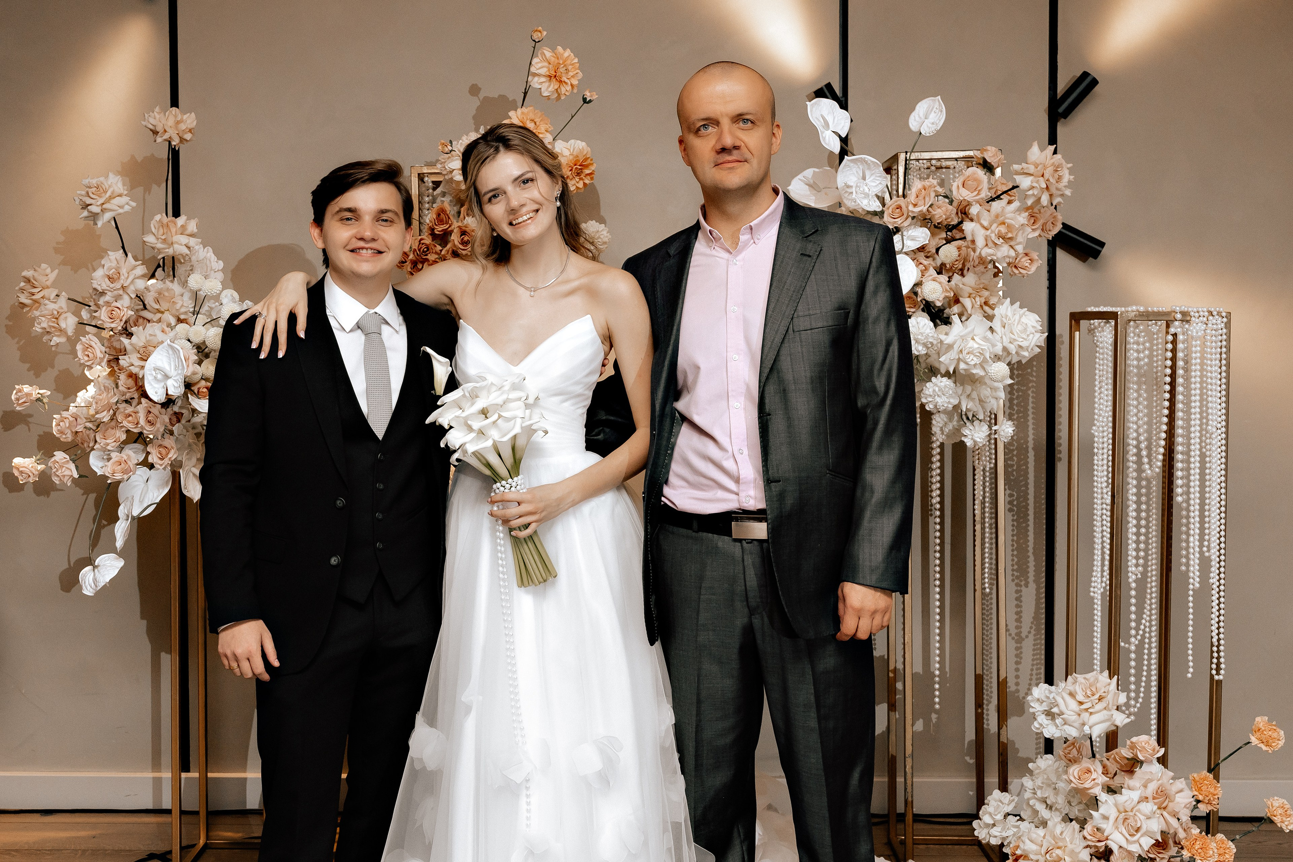 Свадьба «Парк Горького» Артём-Юлия. Свадебный/Портретный фотограф снимаю в Москве