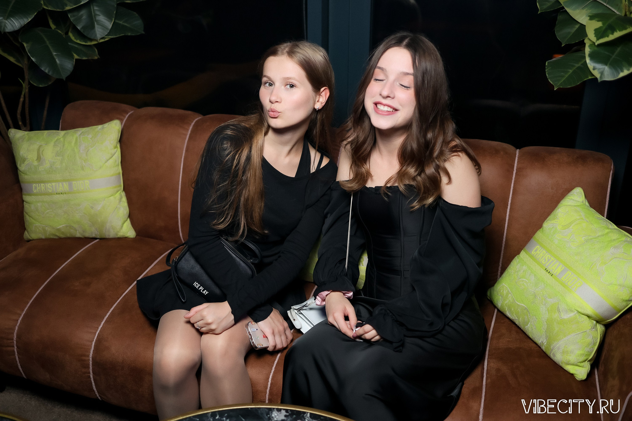 DOUBLE U. VIBECITY.RU Вайб Сити Ру Фоторепортажи Фотоотчеты Калининград