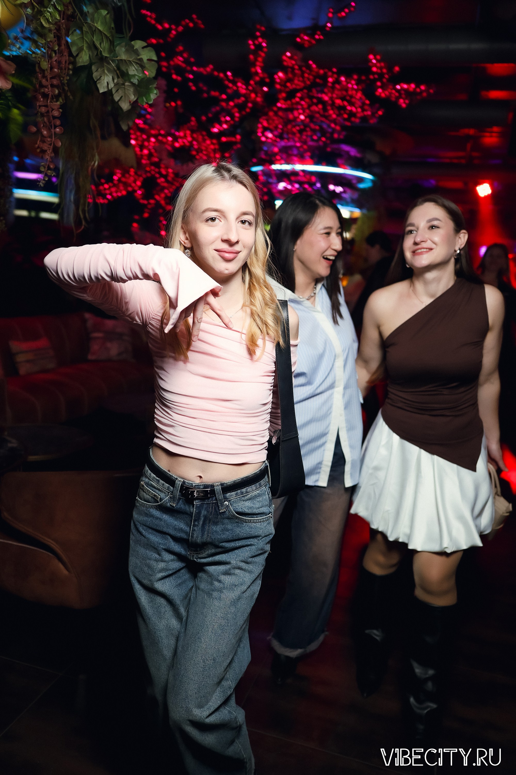 DOUBLE U. VIBECITY.RU Вайб Сити Ру Фоторепортажи Фотоотчеты Калининград