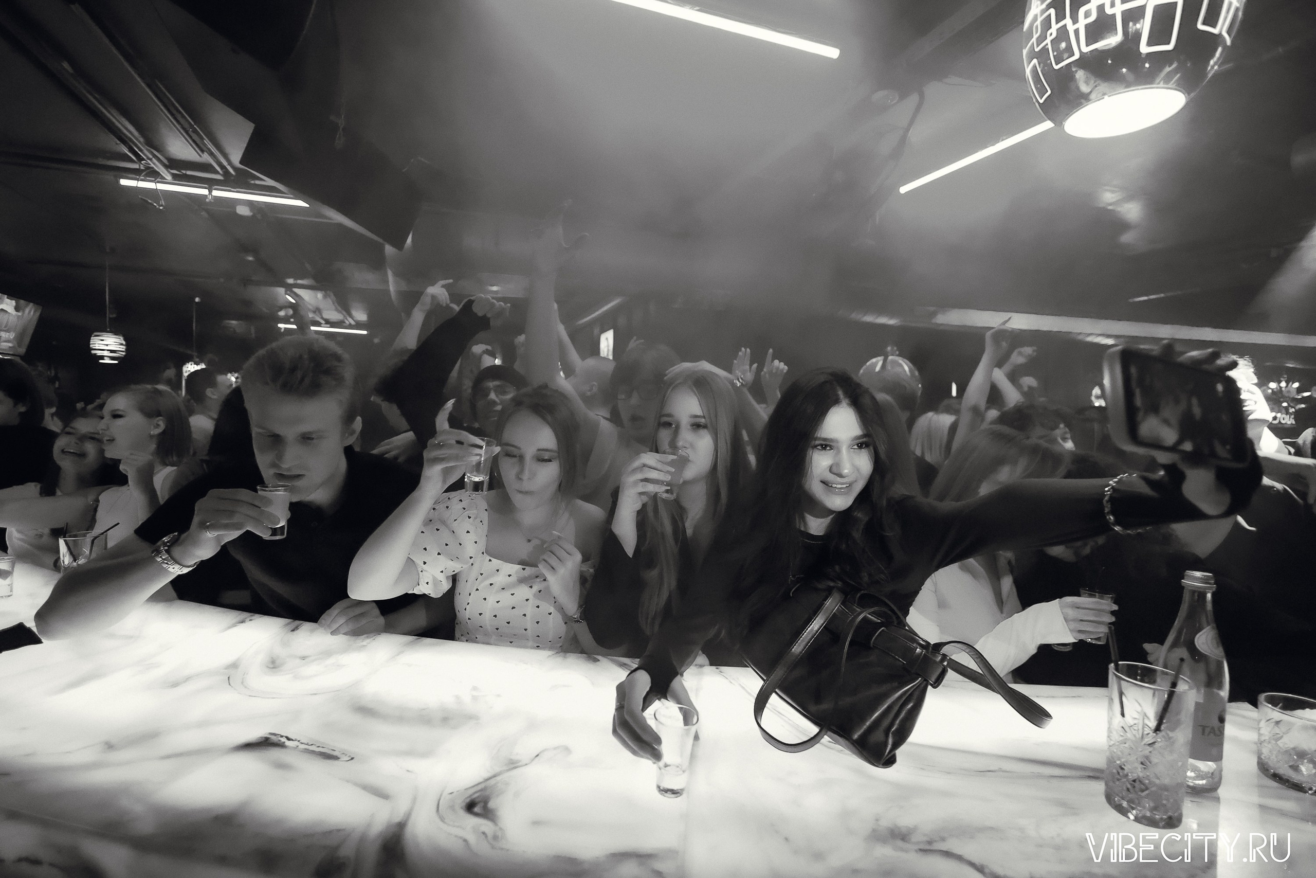 DOUBLE U. VIBECITY.RU Вайб Сити Ру Фоторепортажи Фотоотчеты Калининград