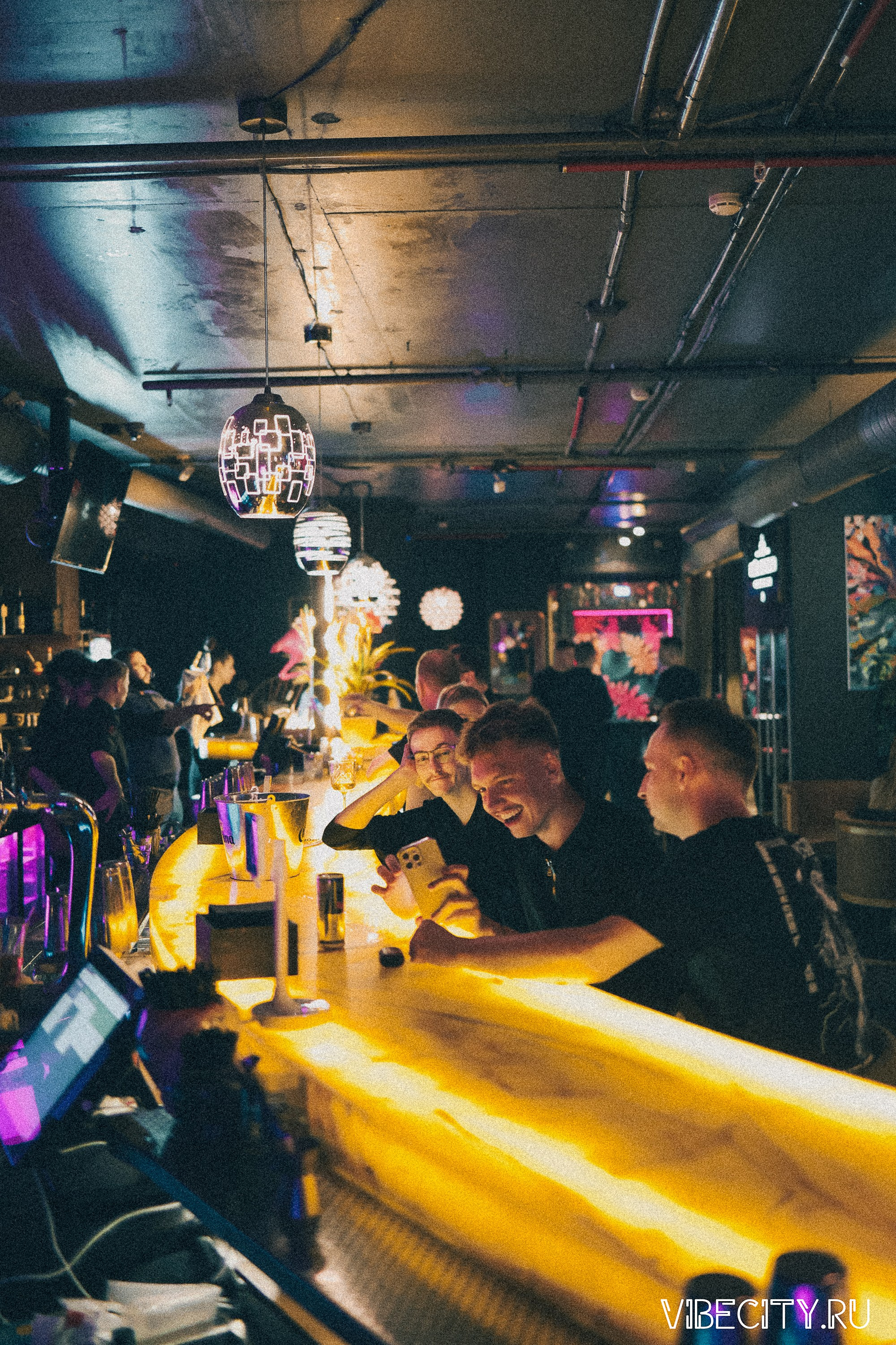 DOUBLE U. VIBECITY.RU Вайб Сити Ру Фоторепортажи Фотоотчеты Калининград