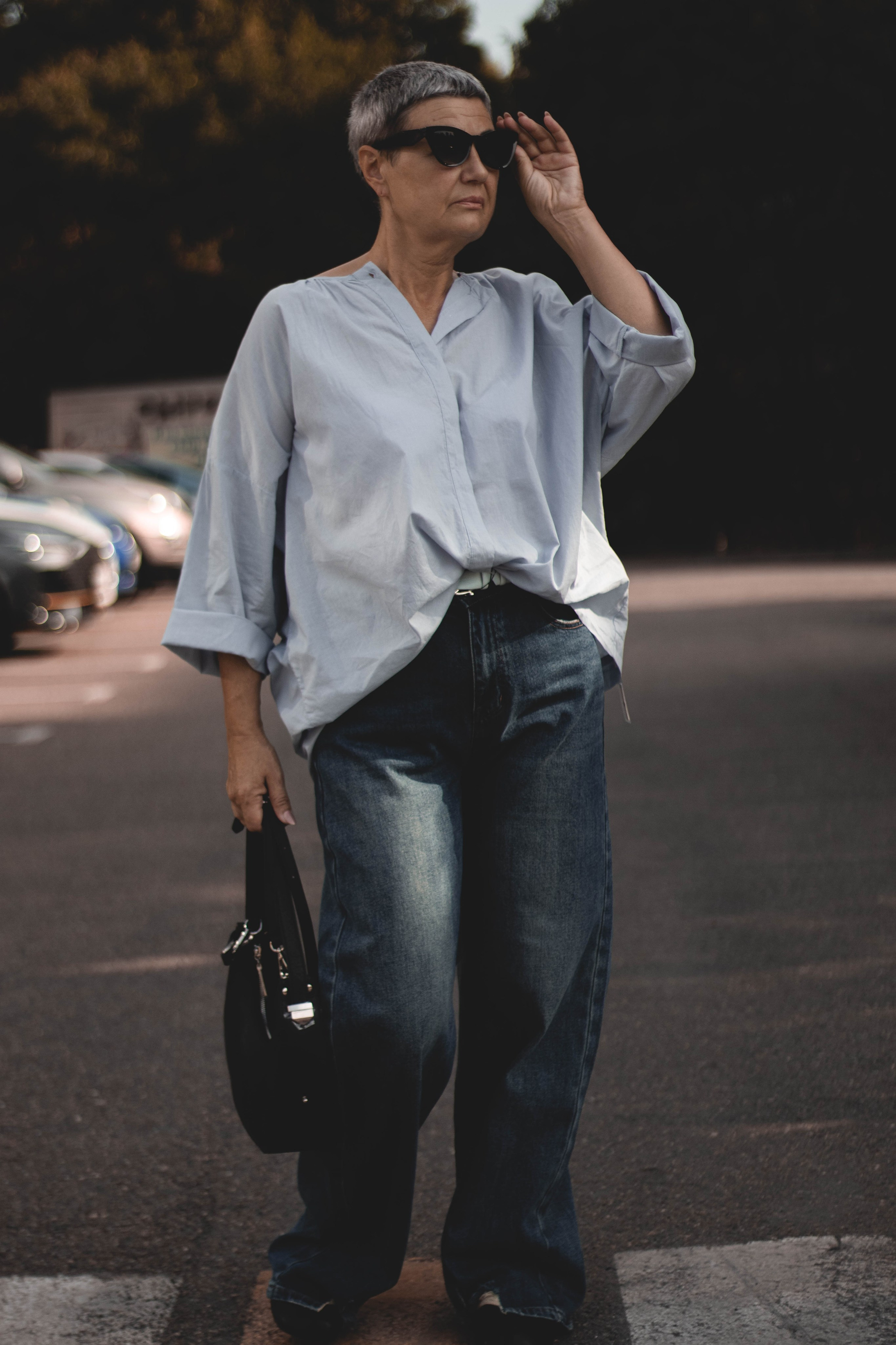 «Она среди улиц: лёгкость и стиль». Уличный фотограф Города N