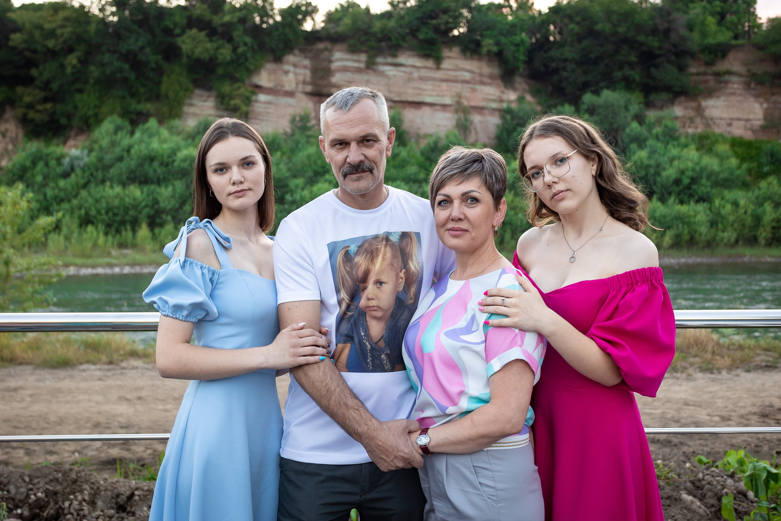 Вручение аттестата и выпускной вечер. Выпускные альбомы Майкоп, Краснодар Елена Золотарева