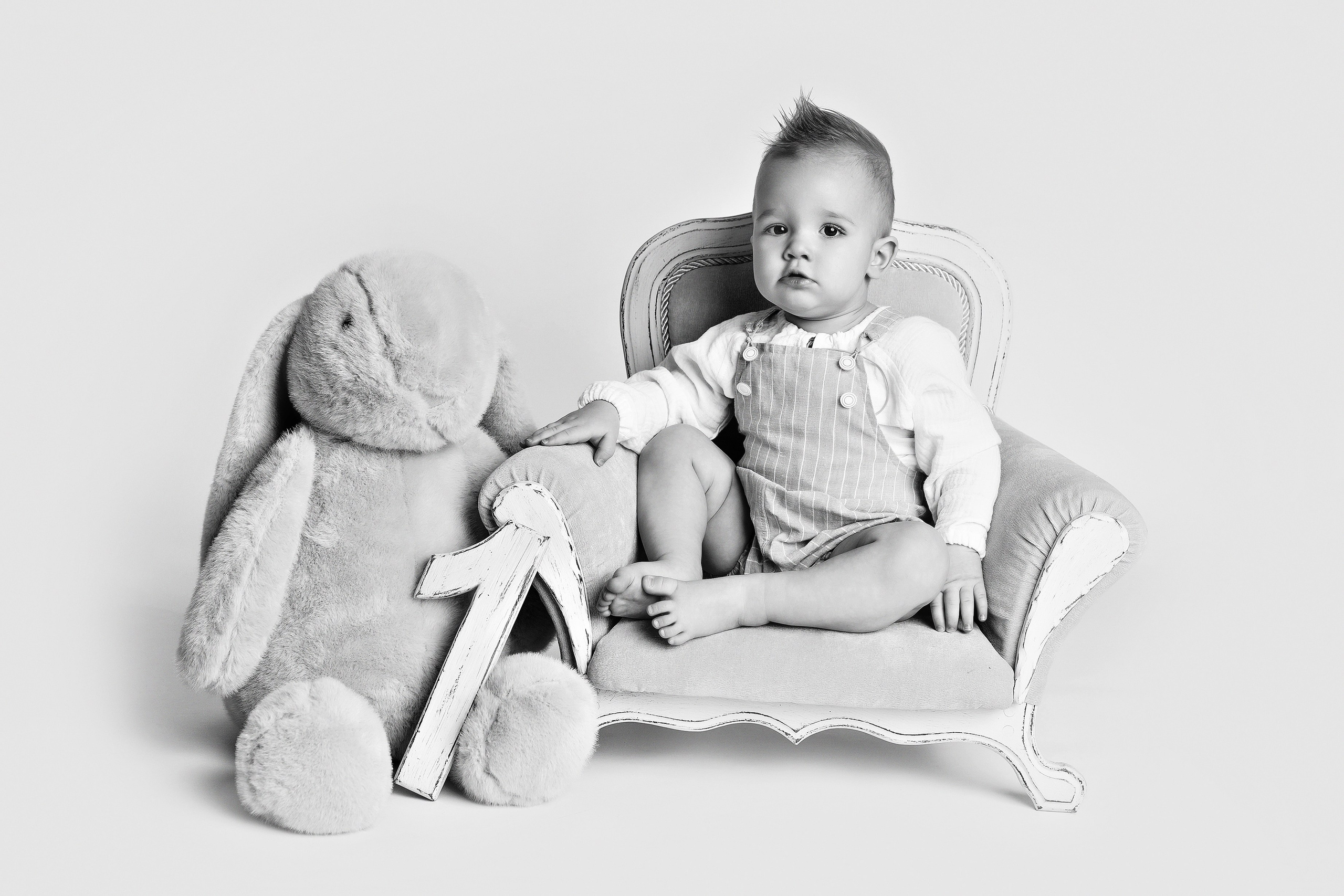 ФОТОСЕССИЯ ПЕРВОГО ГОДИКА для мальчика в стиле МИНИМАЛИЗМ. Фотограф новорожденных беременных в Тюмени Ткачук Татьяна