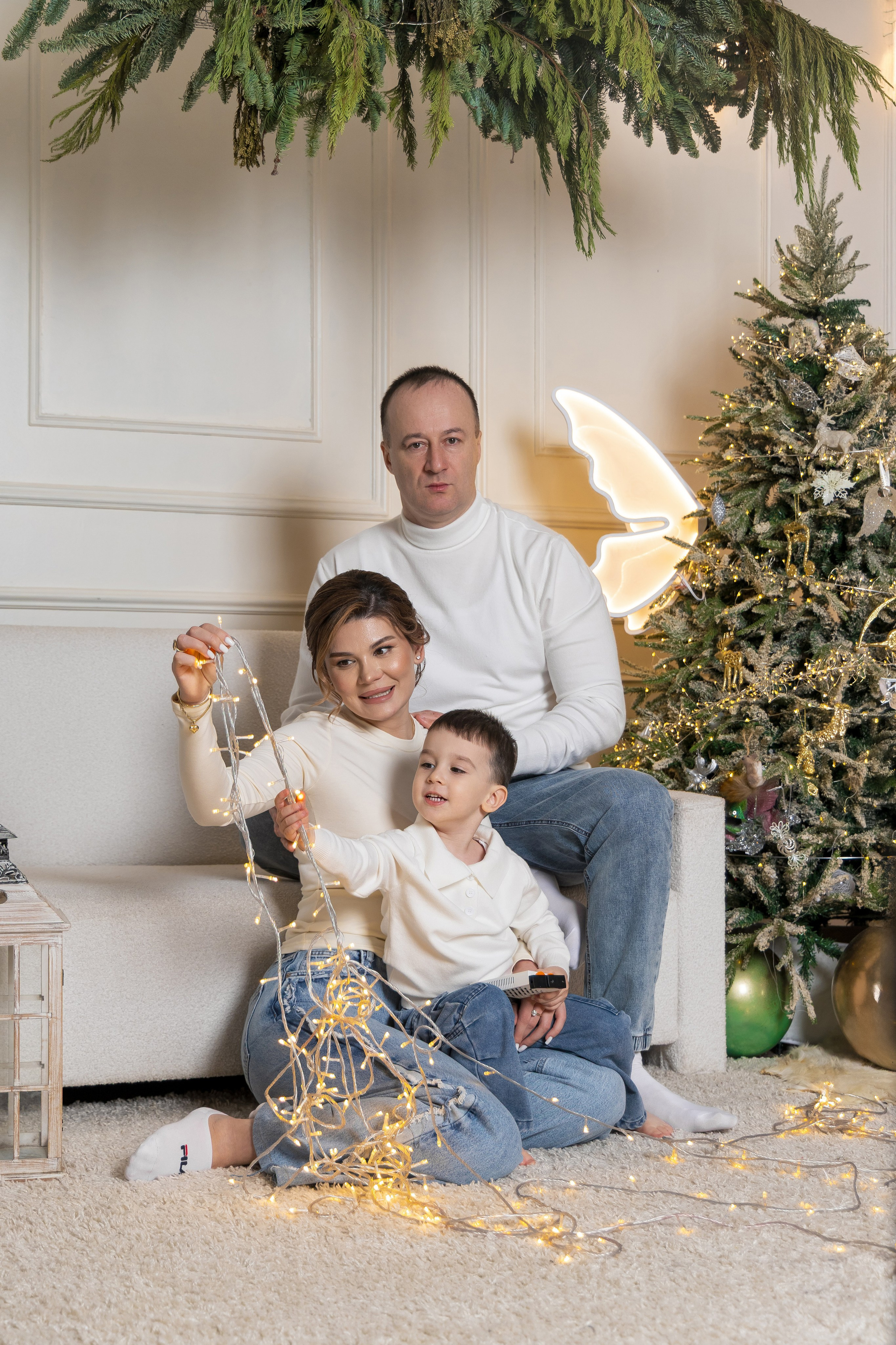 Сонечка с семьёй. Свадебный и семейный фотограф в Каспийске Алёна Нурмагомедова