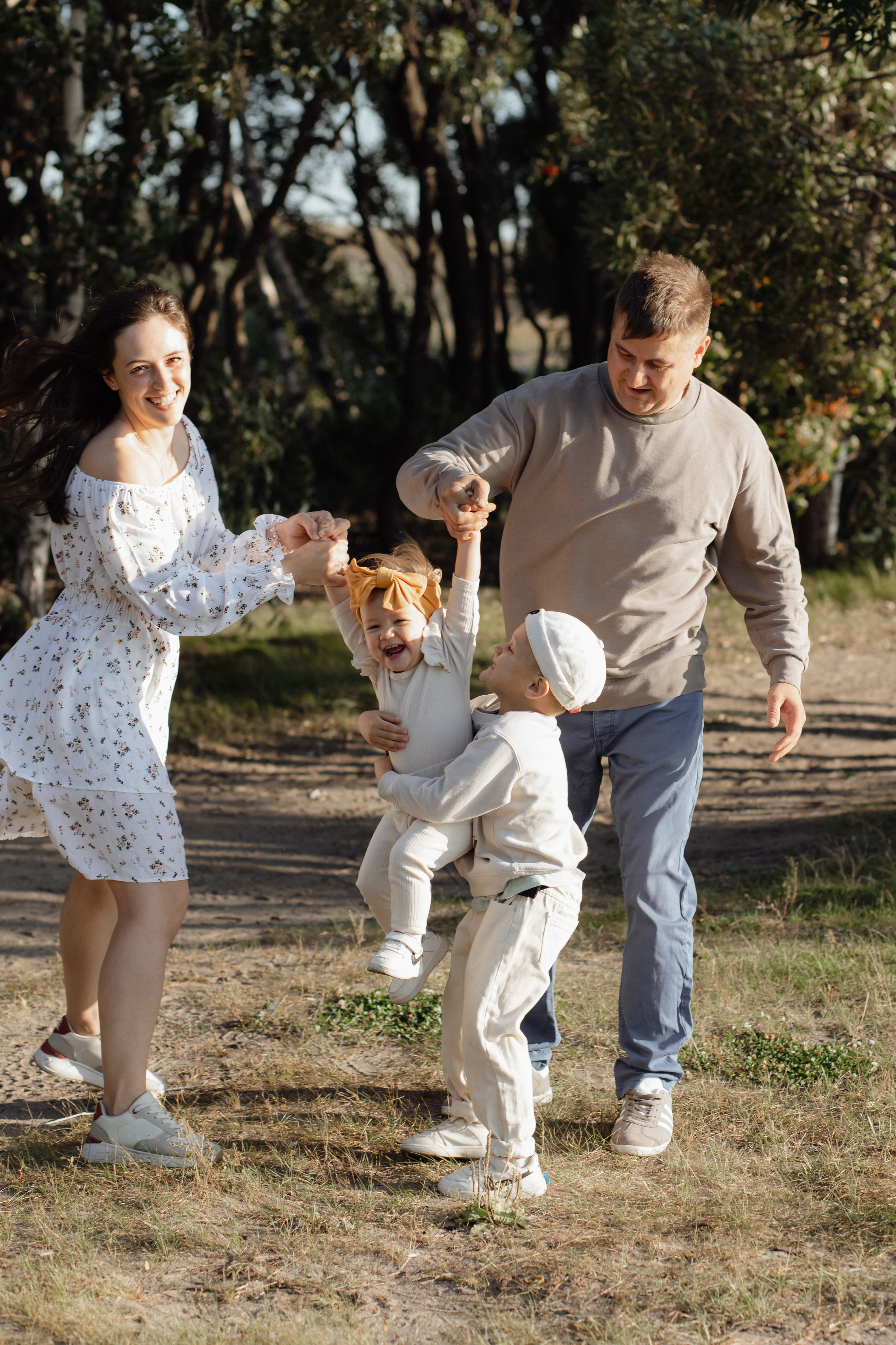 На берегу. Семейный и свадебный фотограф в Челябинске Мария Леонтьева